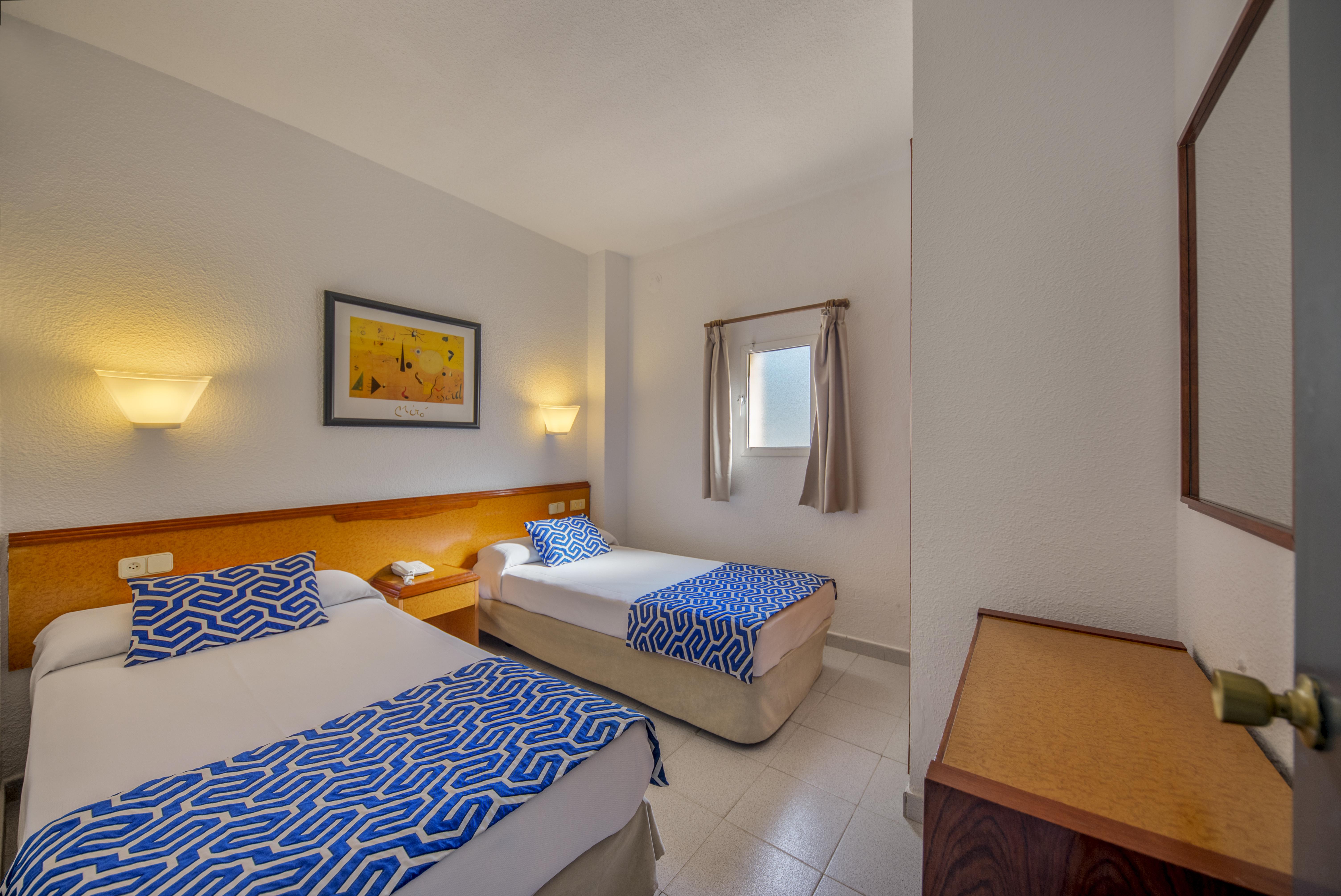 Hotel Globales Gardenia 3*