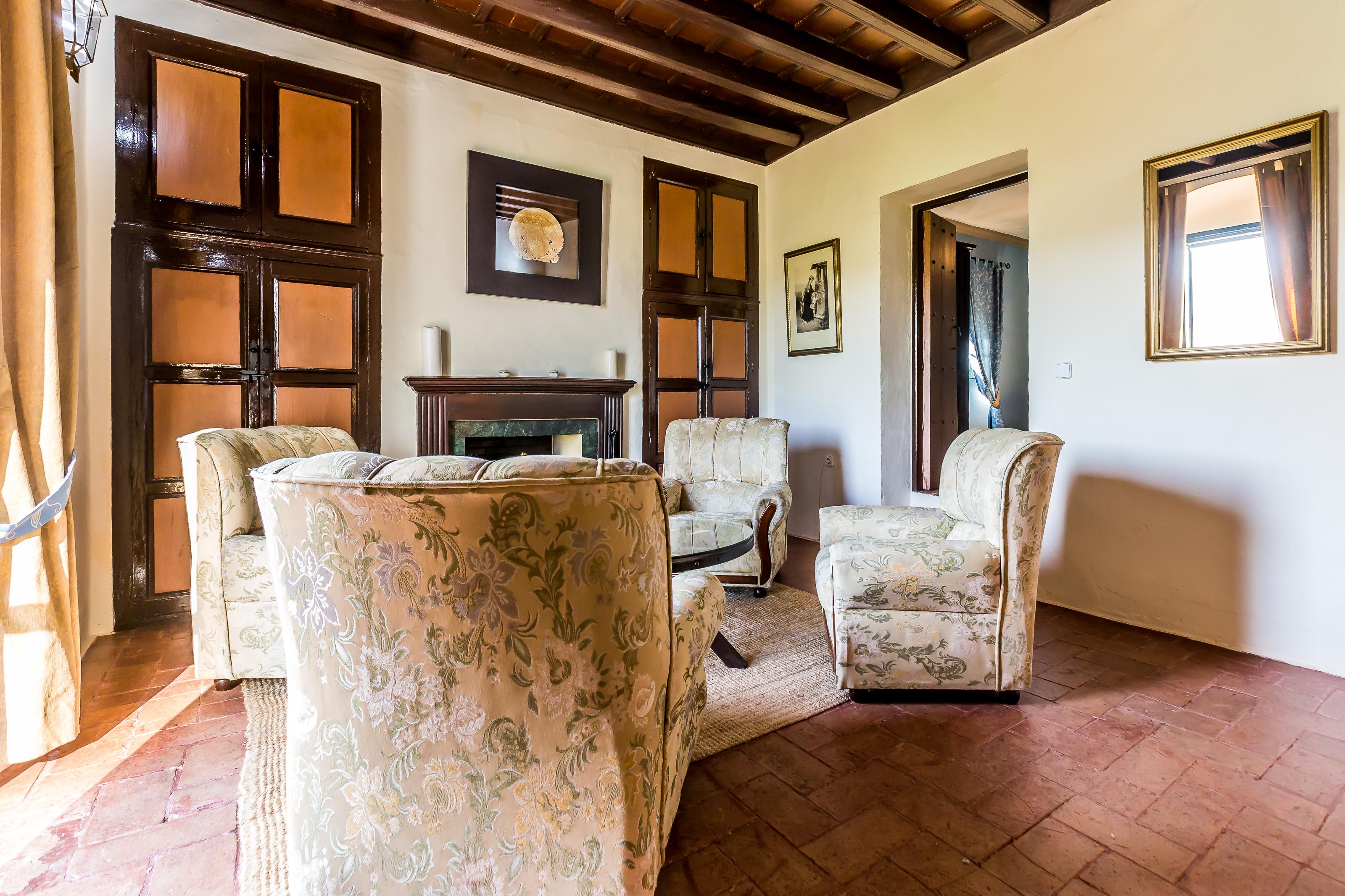 Hacienda El Santiscal Hotel