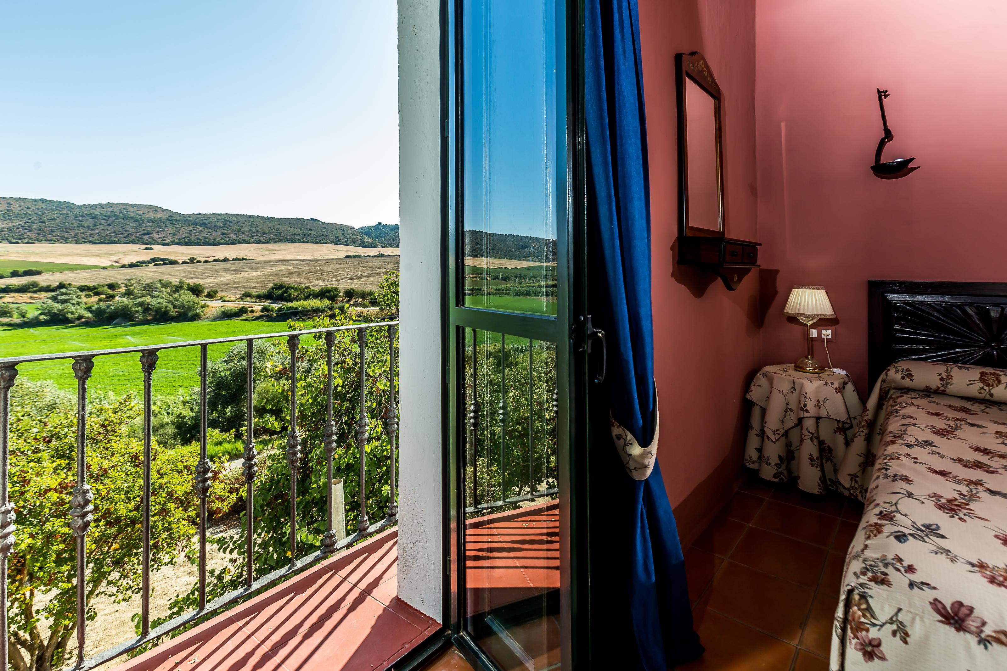Hacienda El Santiscal 3*