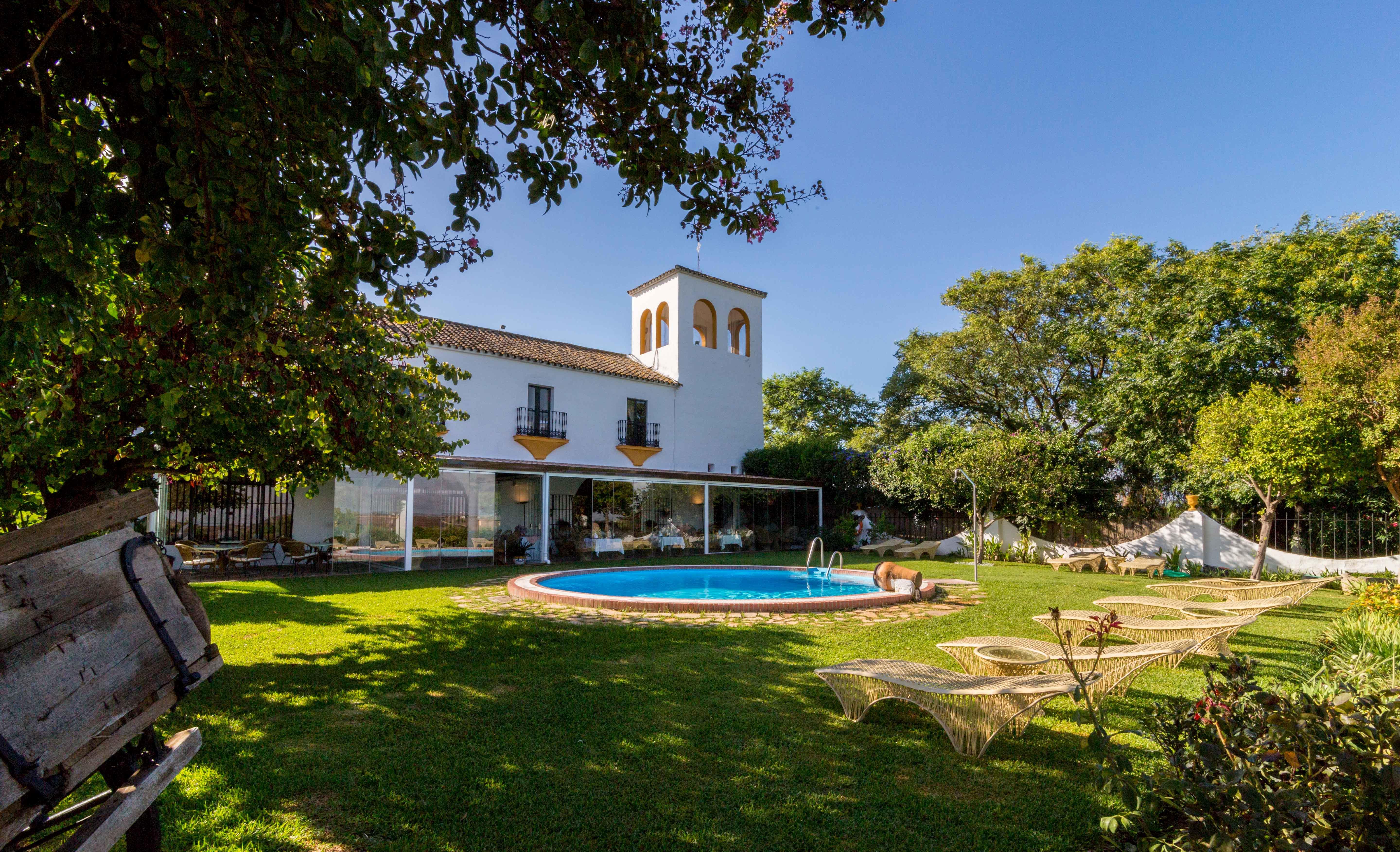 Hotel Hacienda El Santiscal 3*