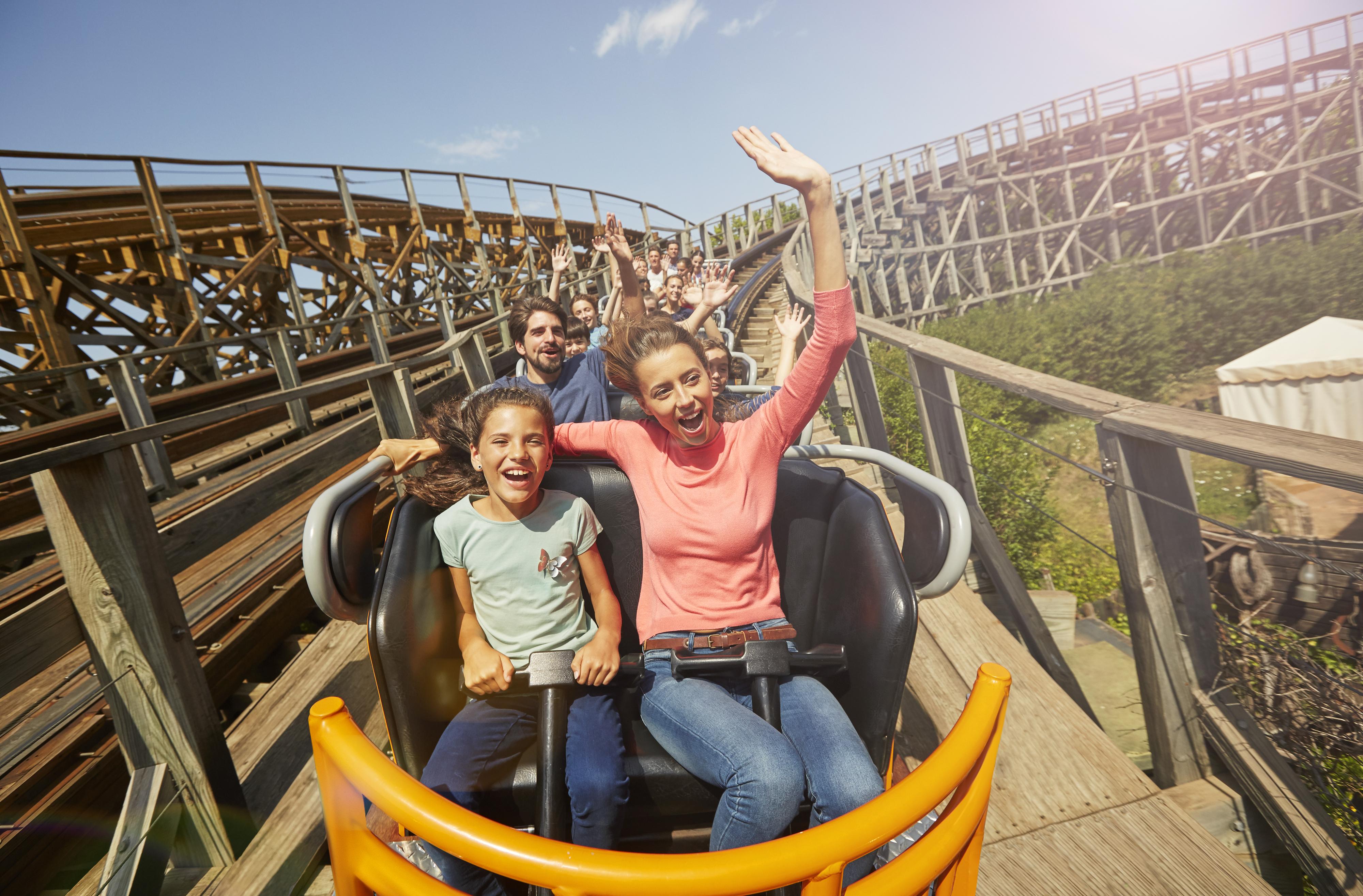 Portaventura Lucy's Mansion: Unlimited Park Access & Express Passes Hotel 5*