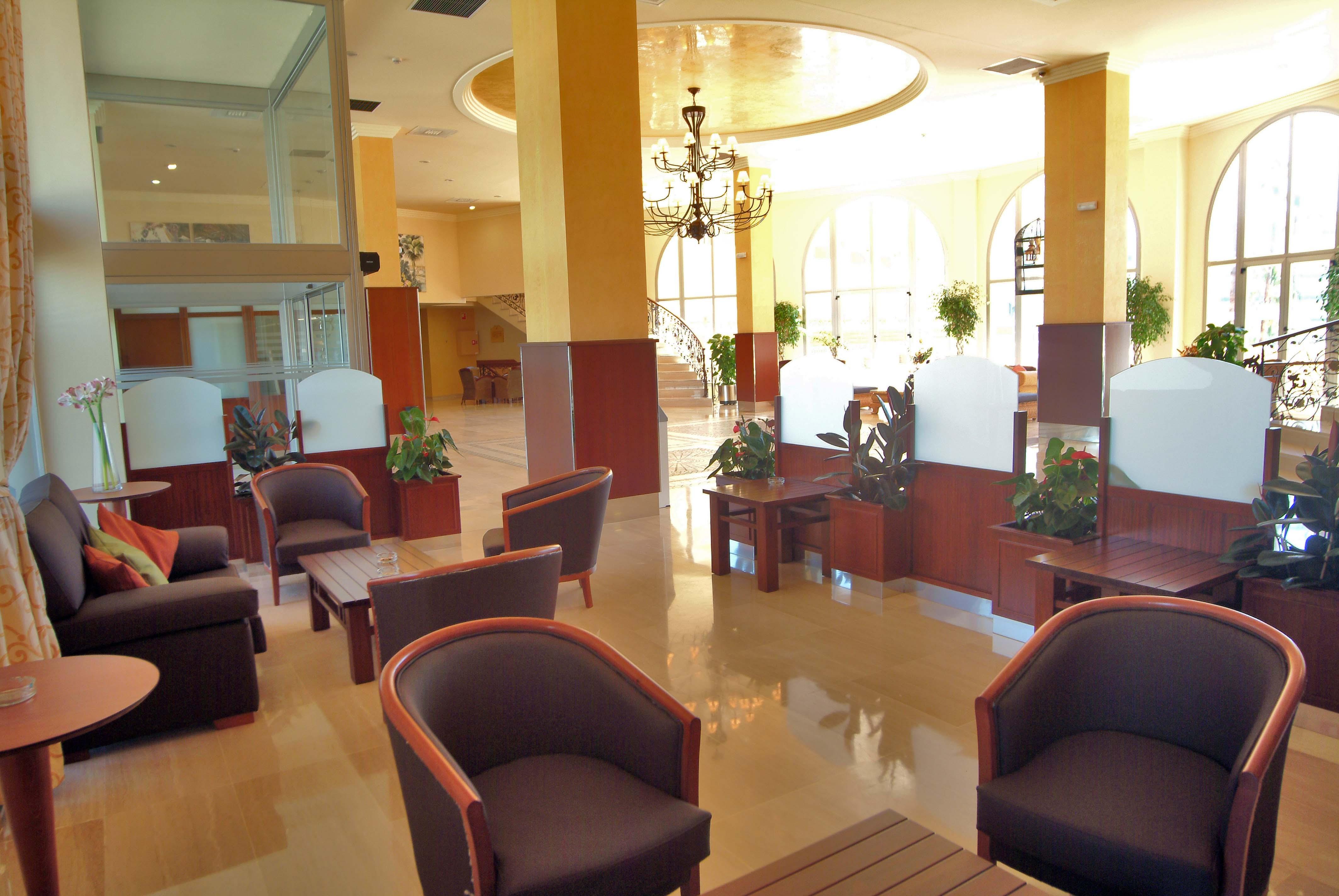 Hotel Ohtels La Hacienda La Pineda