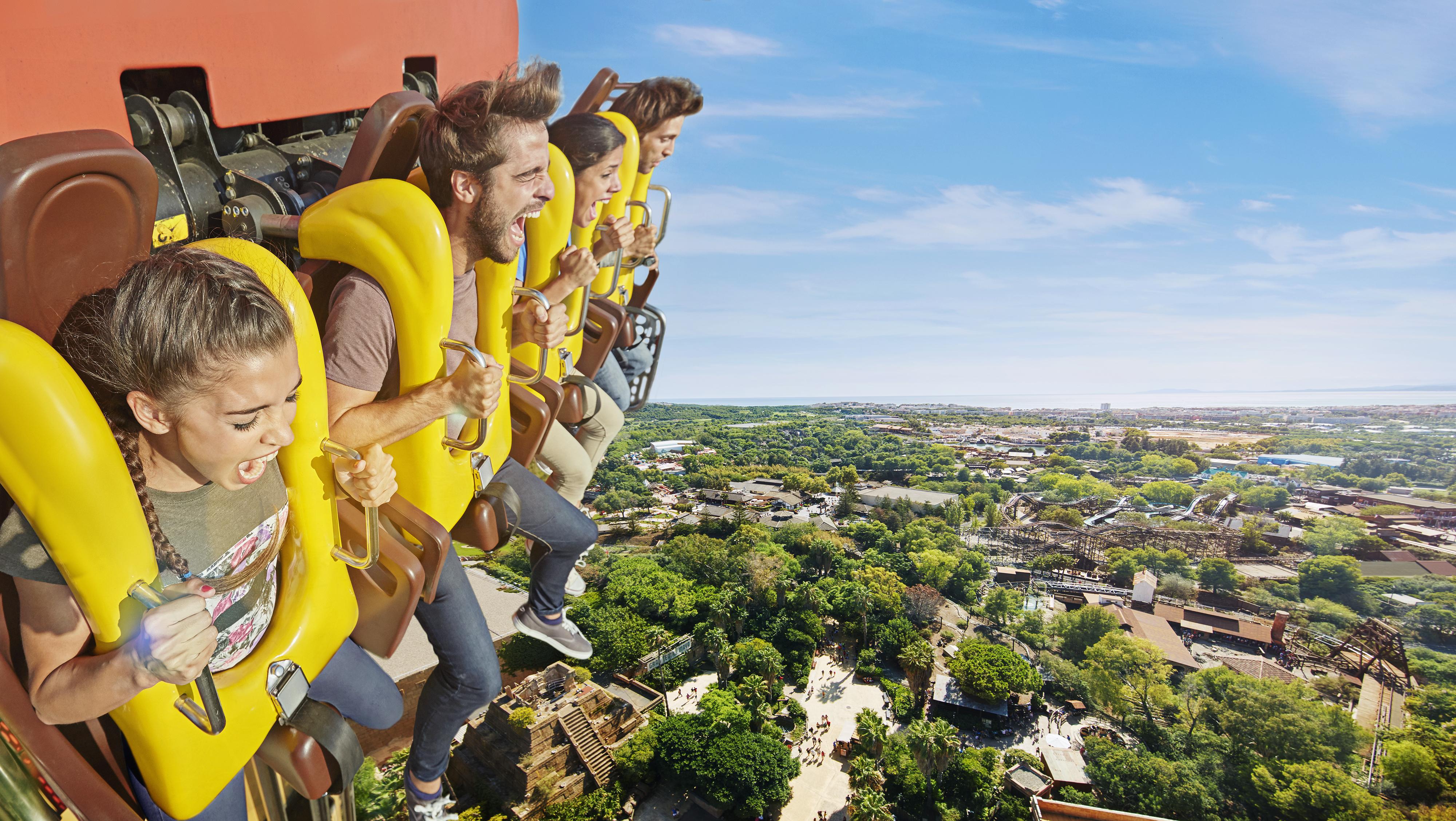 Portaventura Lucy's Mansion: Unlimited Park Access & Express Passes Hotel 5*