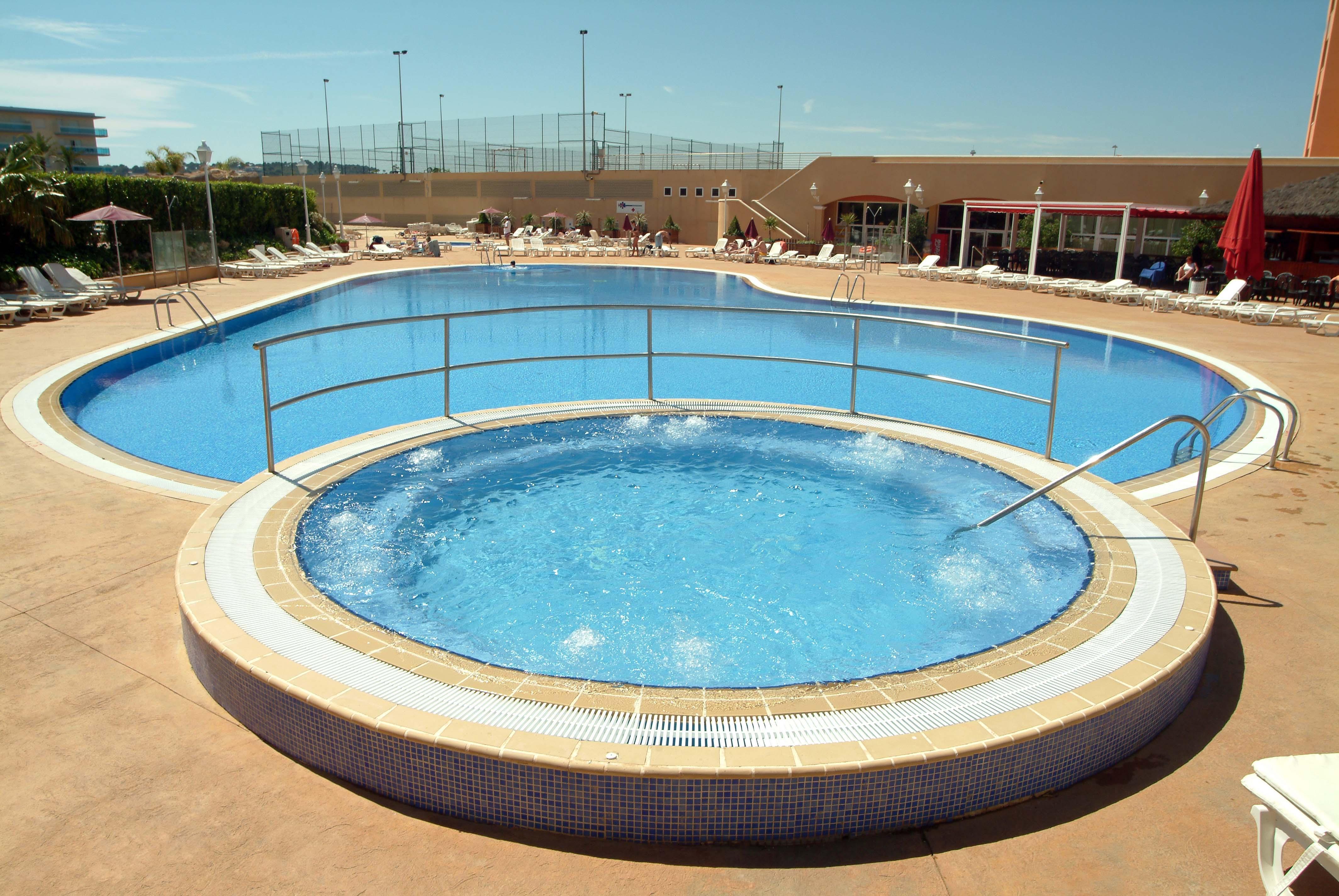Ohtels La Hacienda Hotel