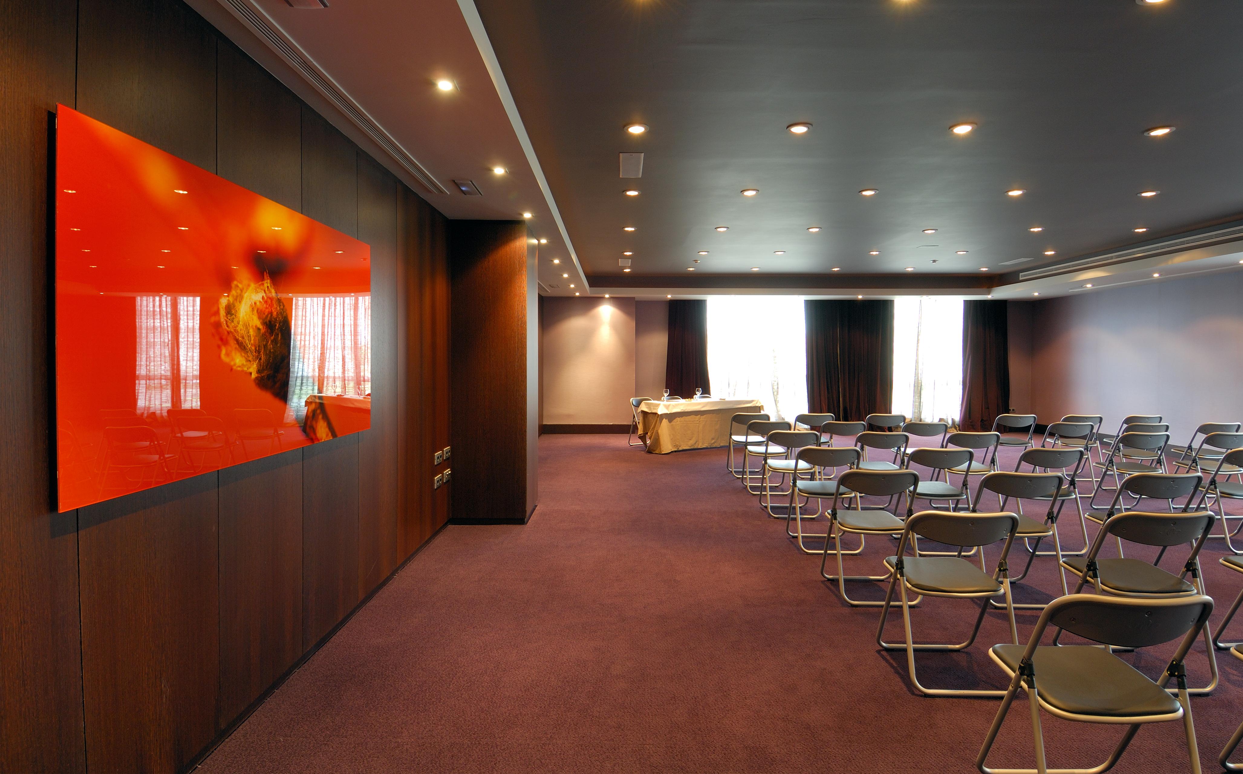 Vincci Frontaura Hotel 4*