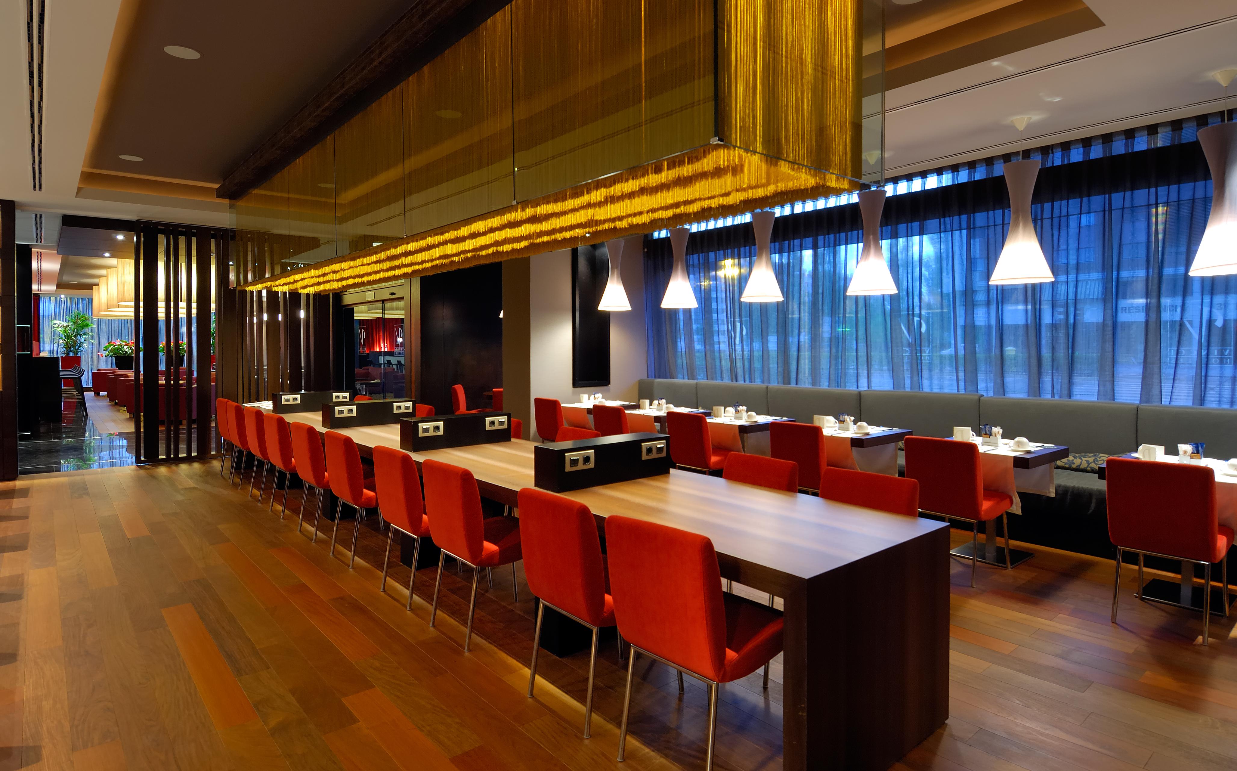 Vincci Frontaura Hotel