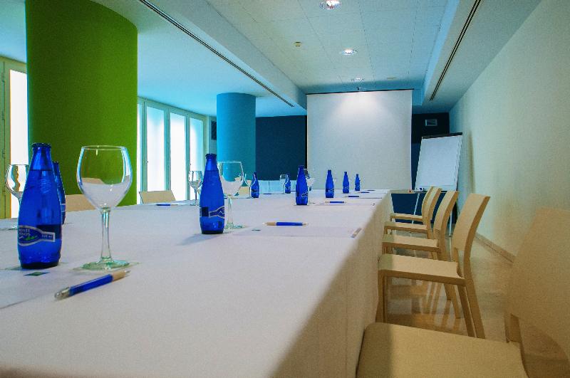 Ibis Styles Ramiro I 3*