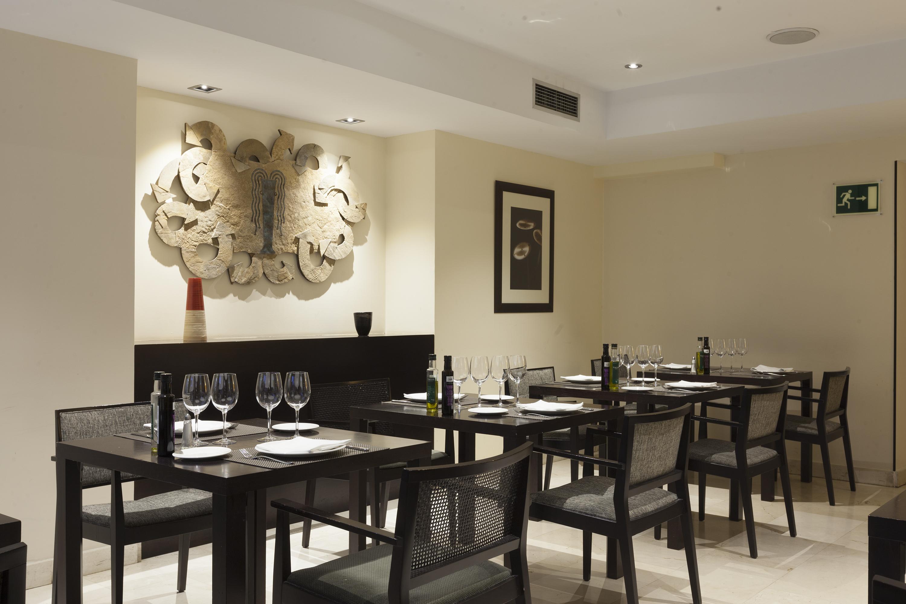 Hotel Urh Palacio De Oriol 4*