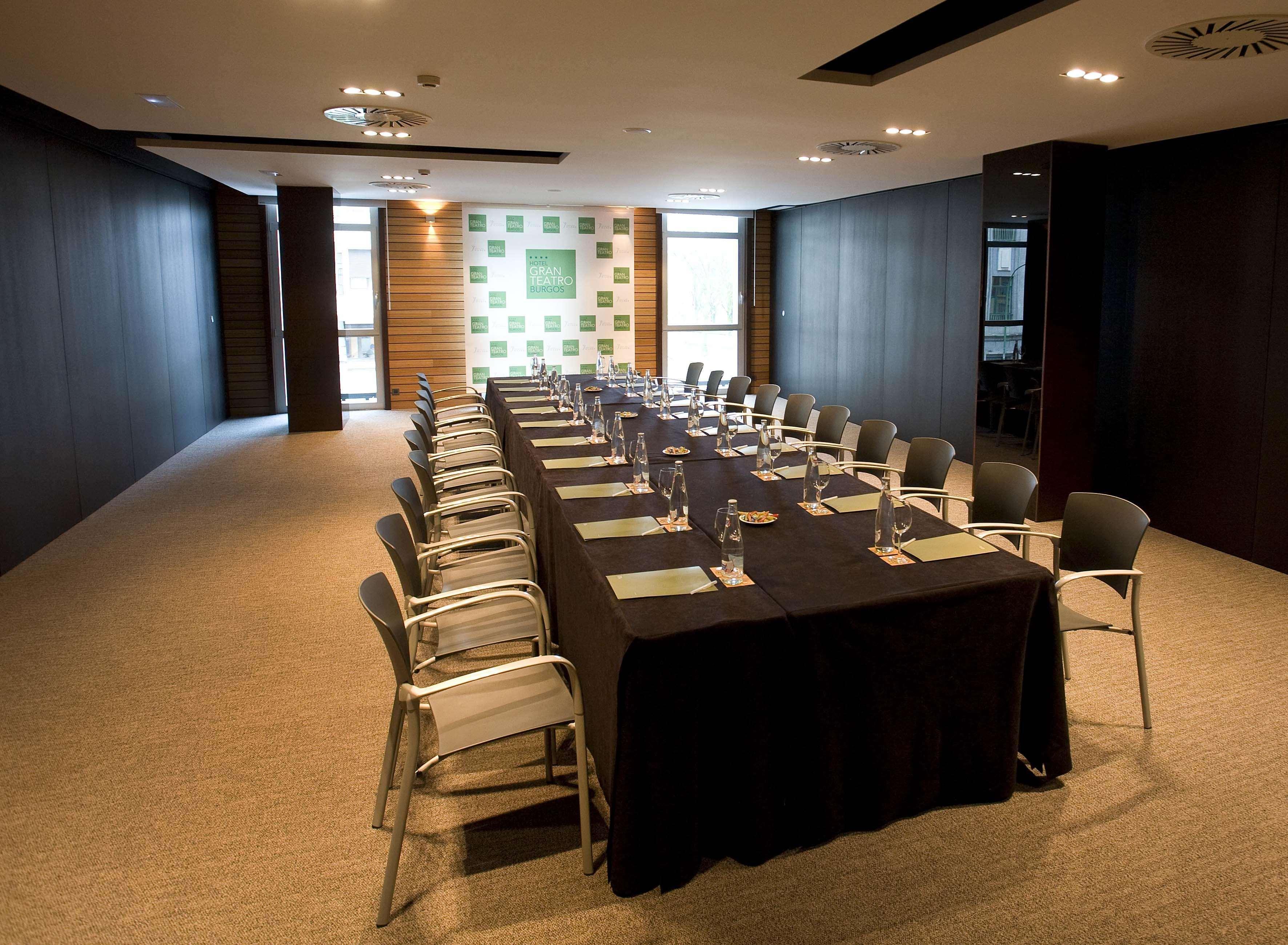 Hotel Silken Gran Teatro 4*