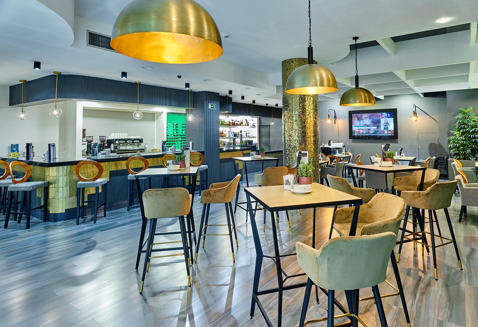 Hotel Gran Luna De 4*