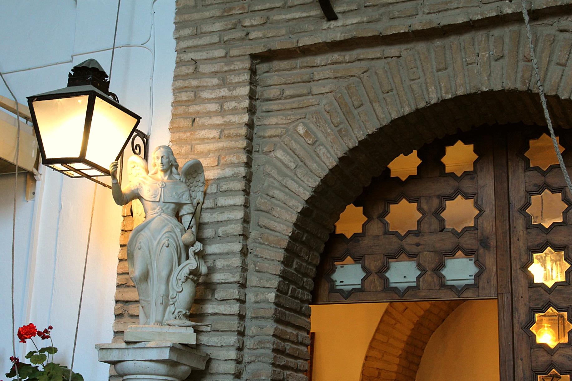 Hotel Patios *