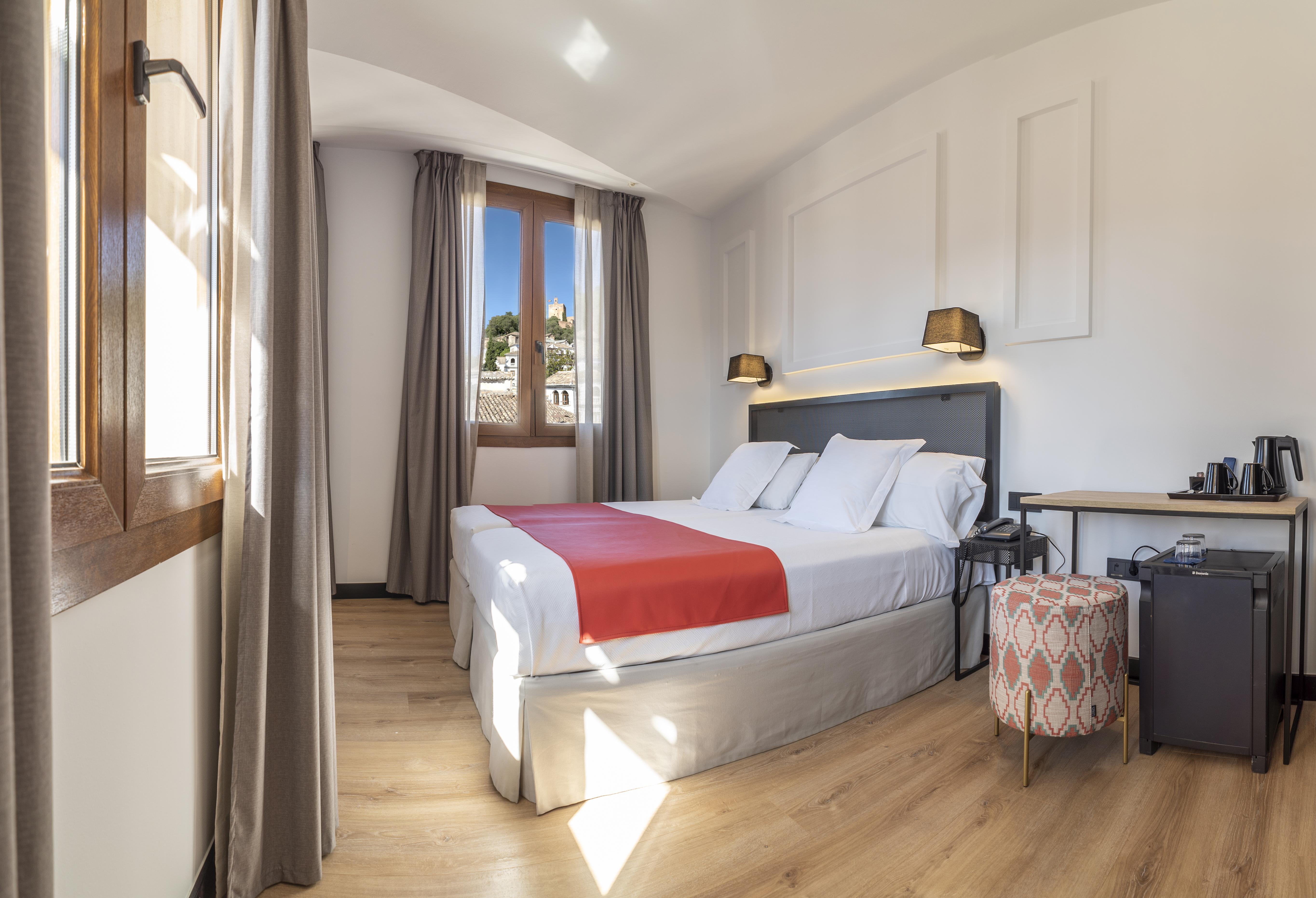 Boutique Puerta De Granadas Hotel 3*