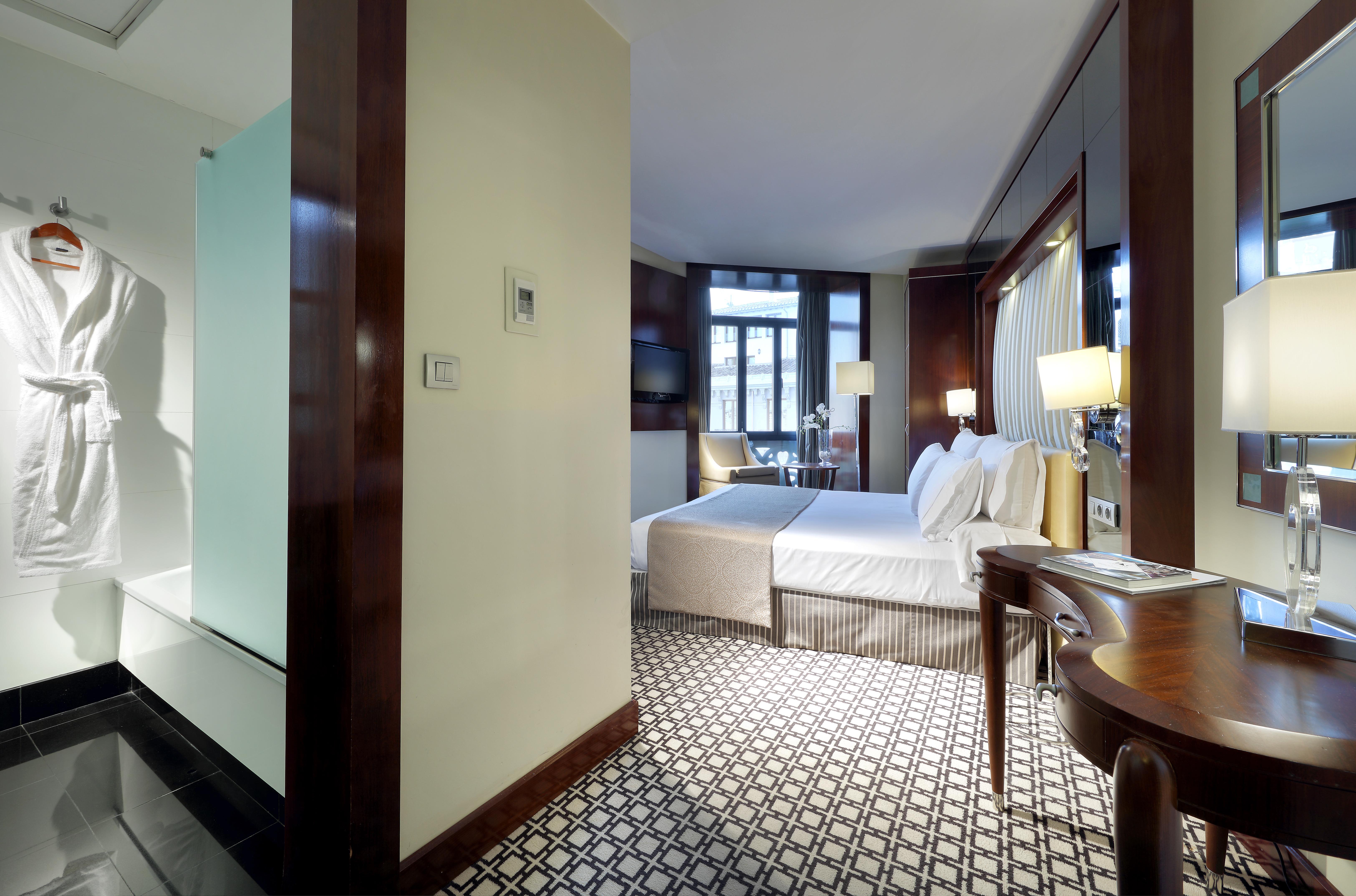 Eurostars Gran Via 5* Granada