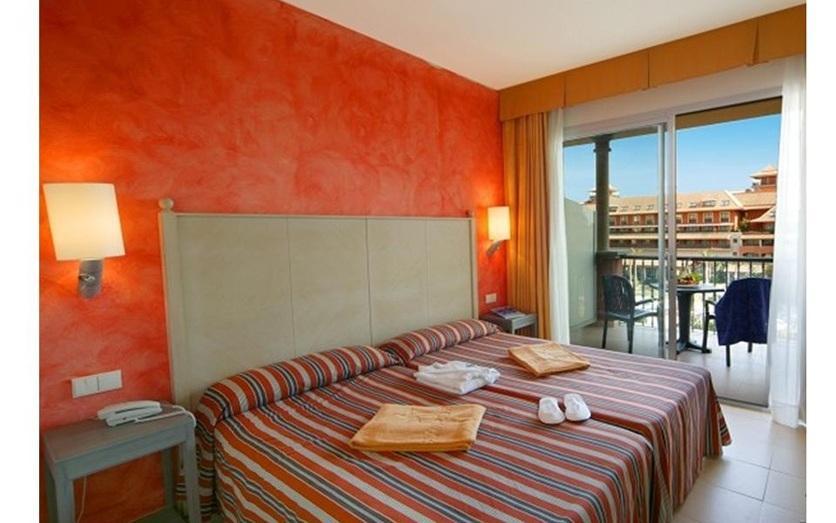 Hotel Ohtels 4*