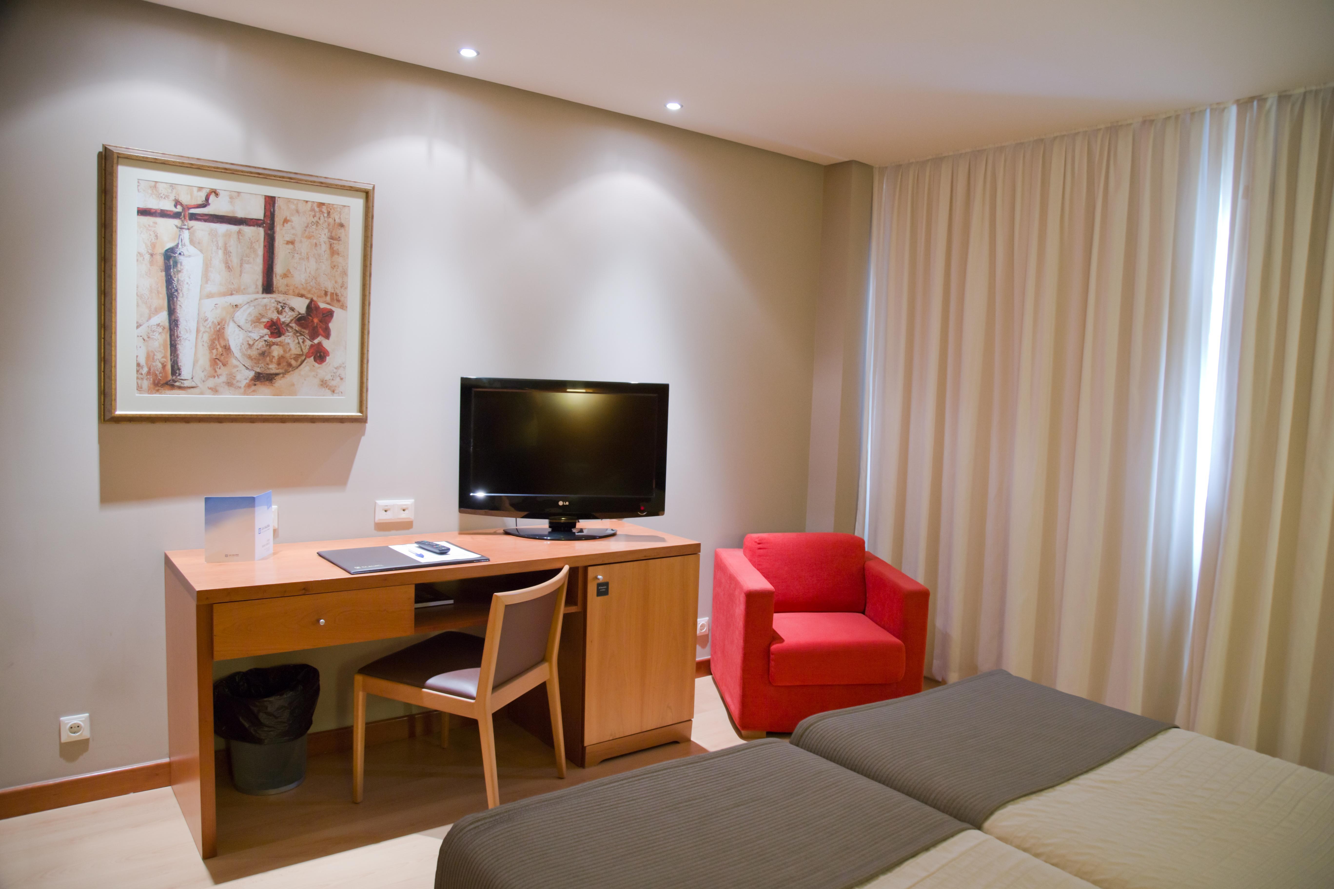 Hq La Galeria 4* Burgo
