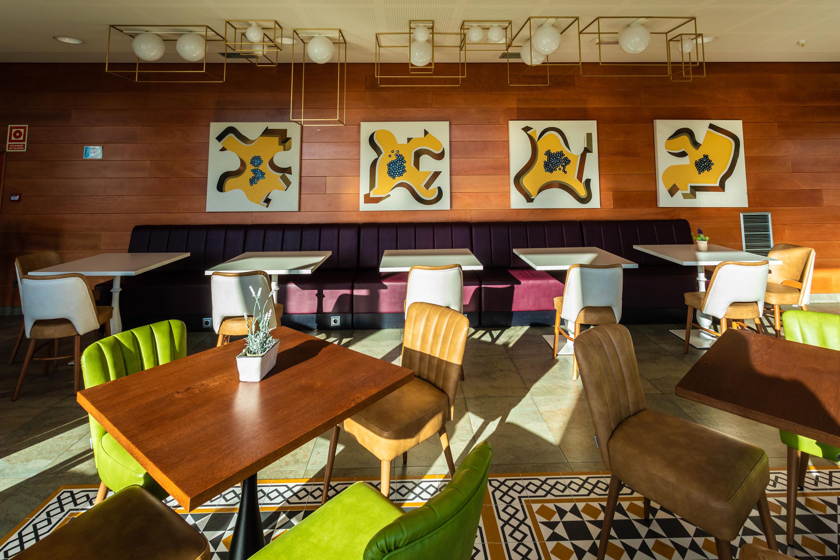 Hq La Galeria Hotel 4*