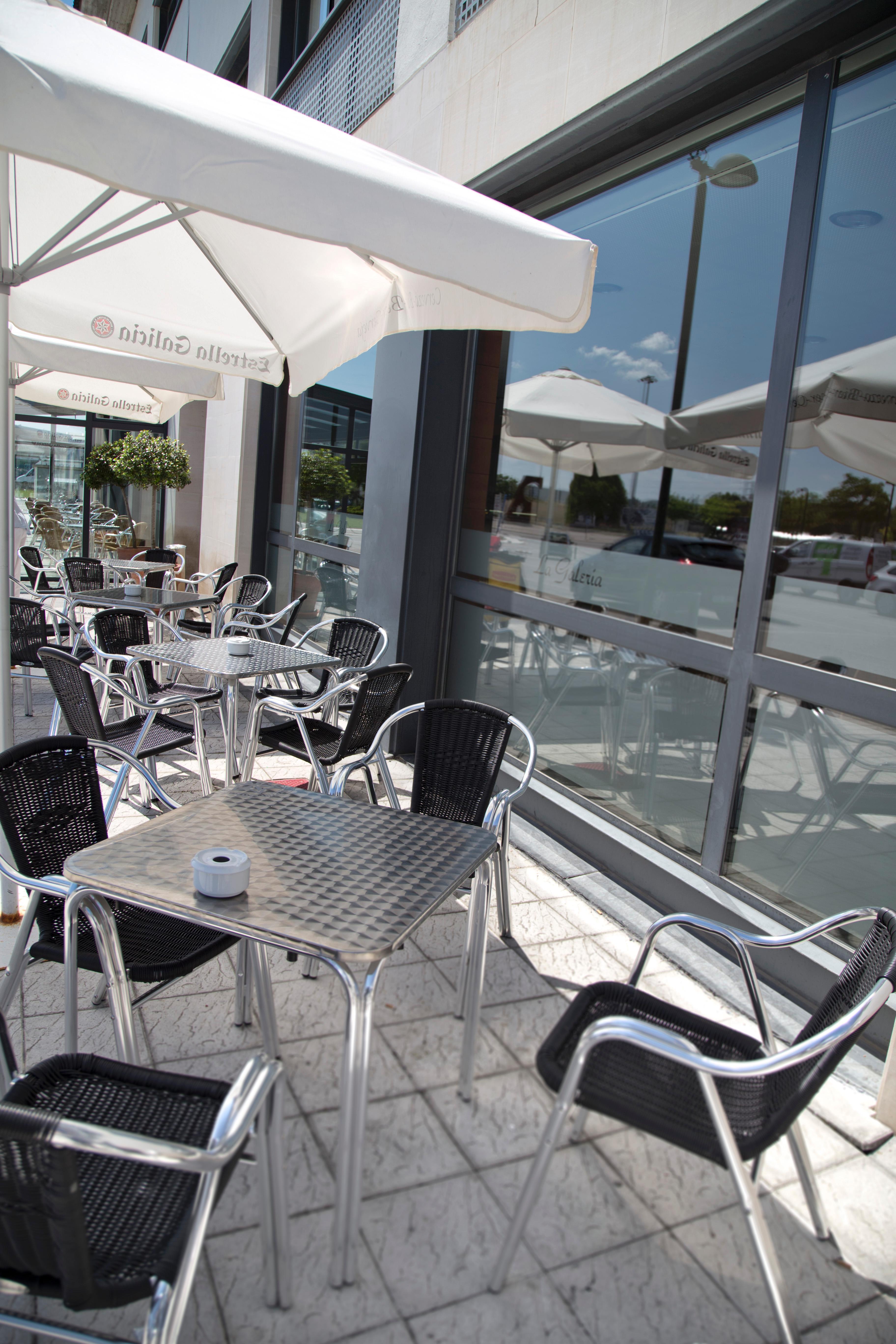Hq La Galeria Hotel 4*