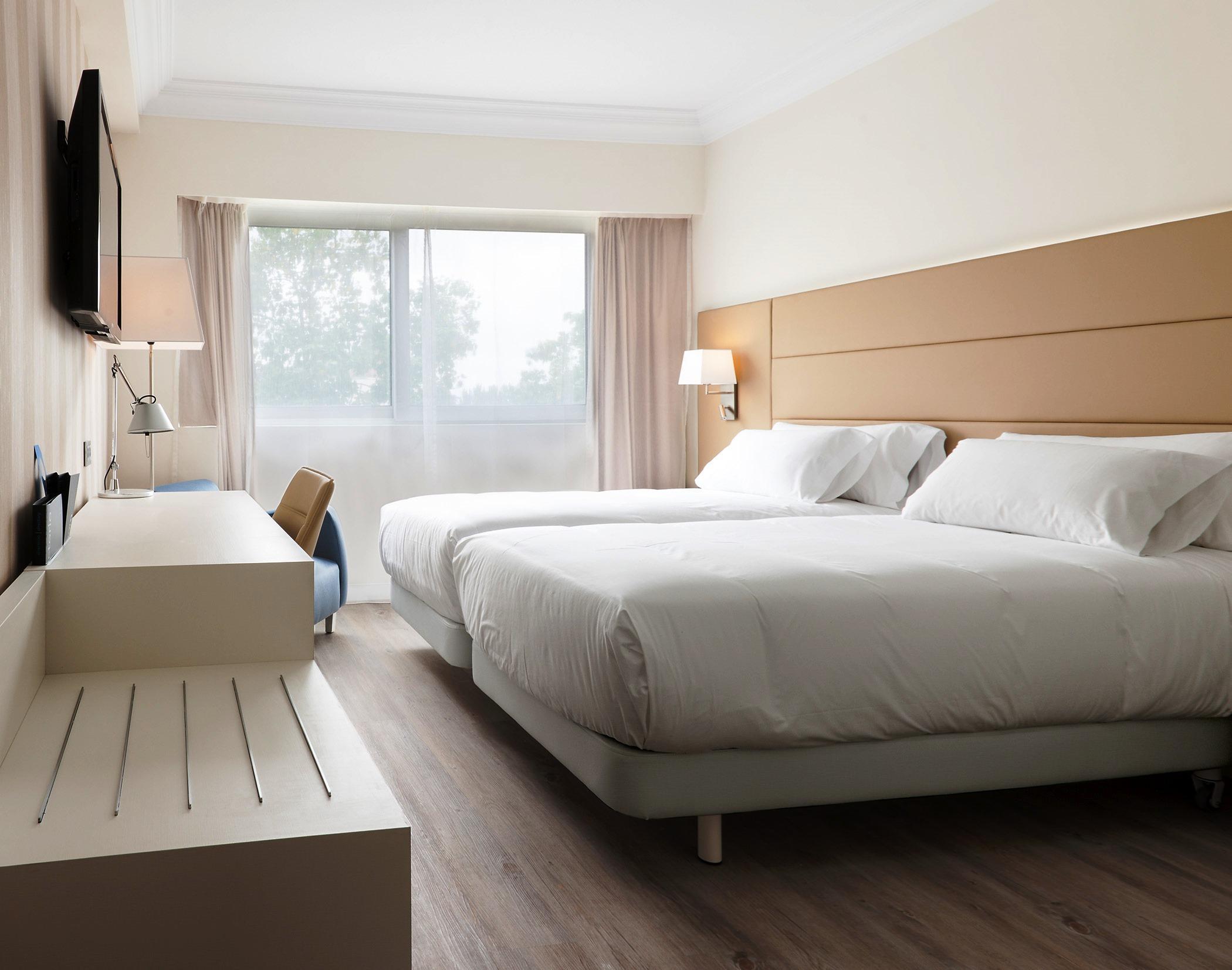 Nh Iruna Park Hotel Pamplona