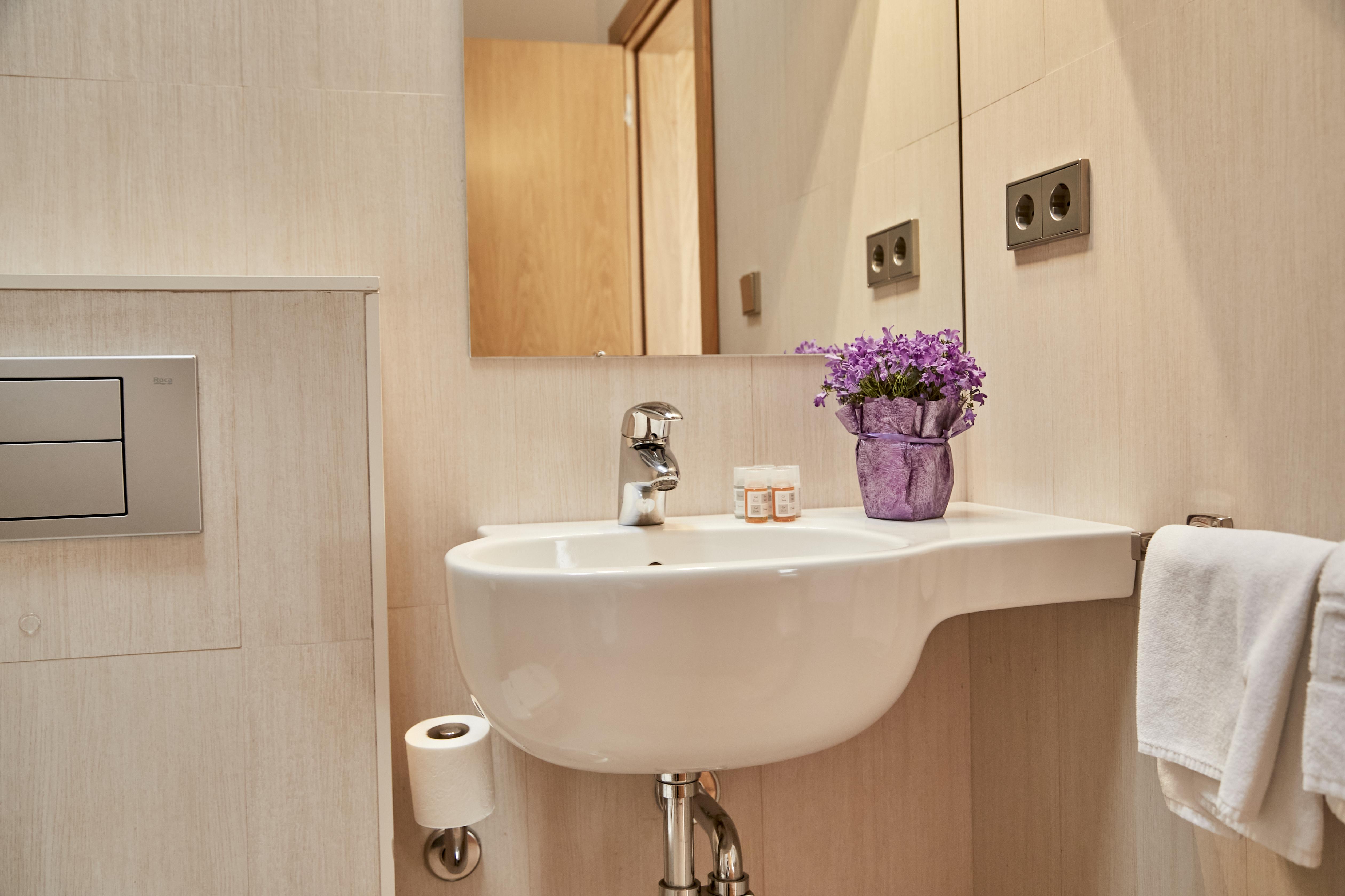 Casa Azcona Hotel 3*
