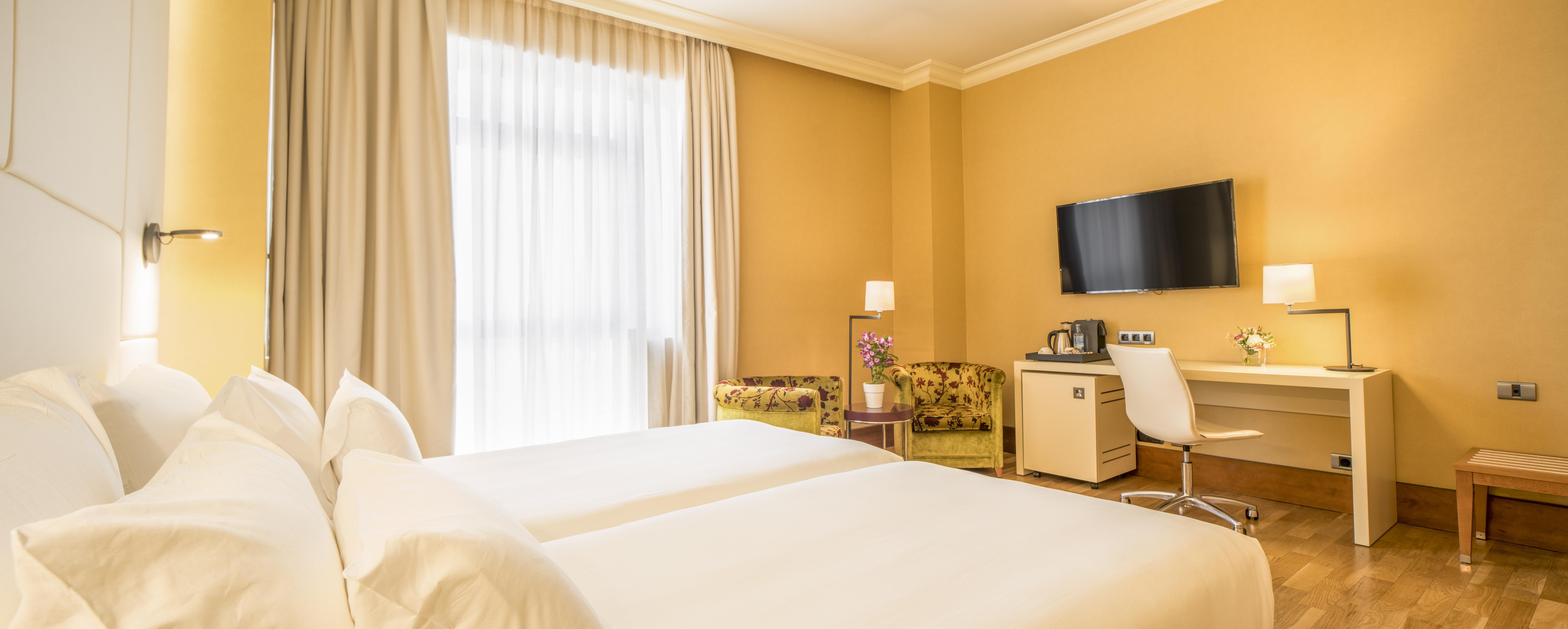 Nh Collection Hotel 4*