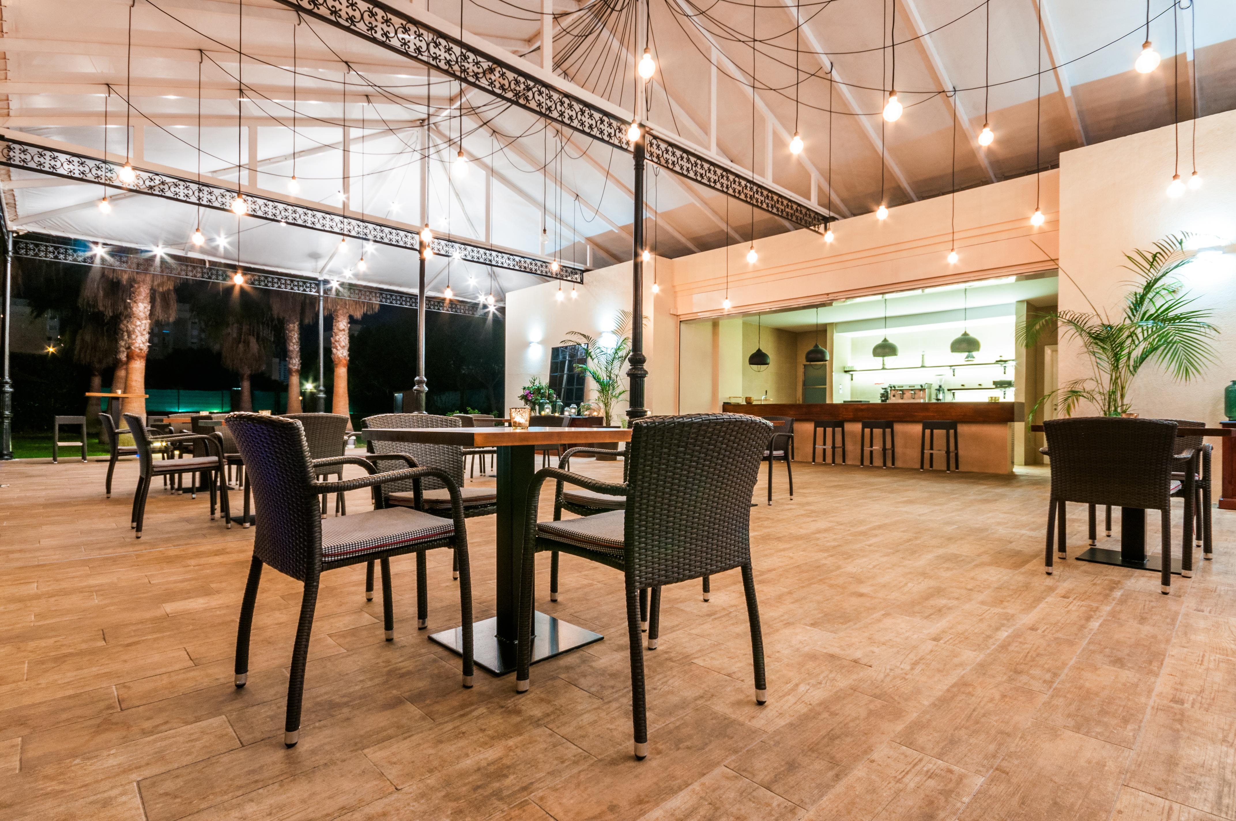 Golf Hotel