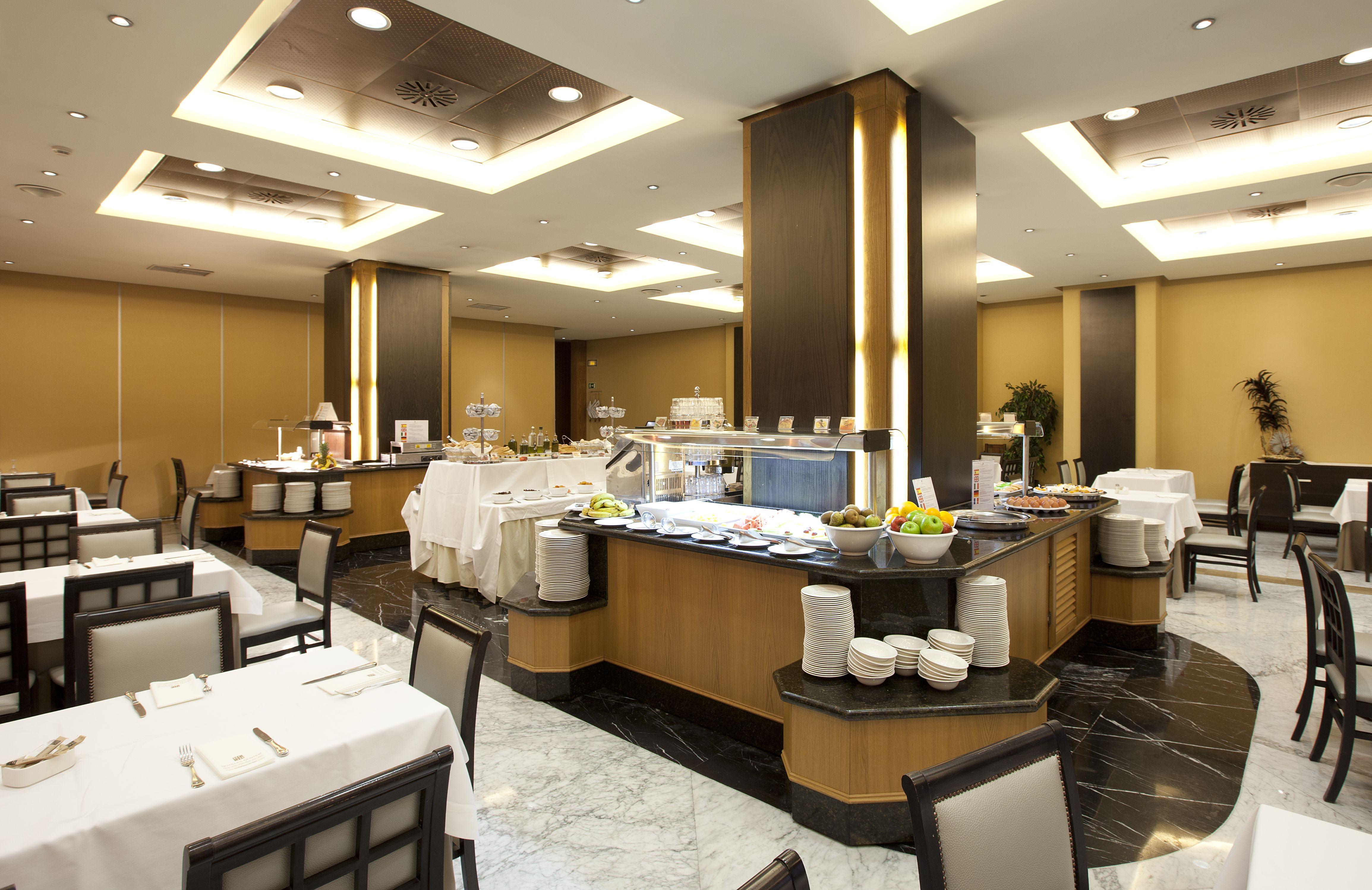 Center 4* Córdoba