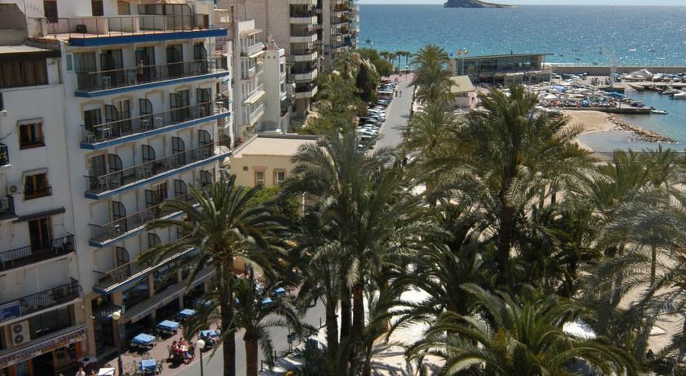 Tanit Hotel 3*