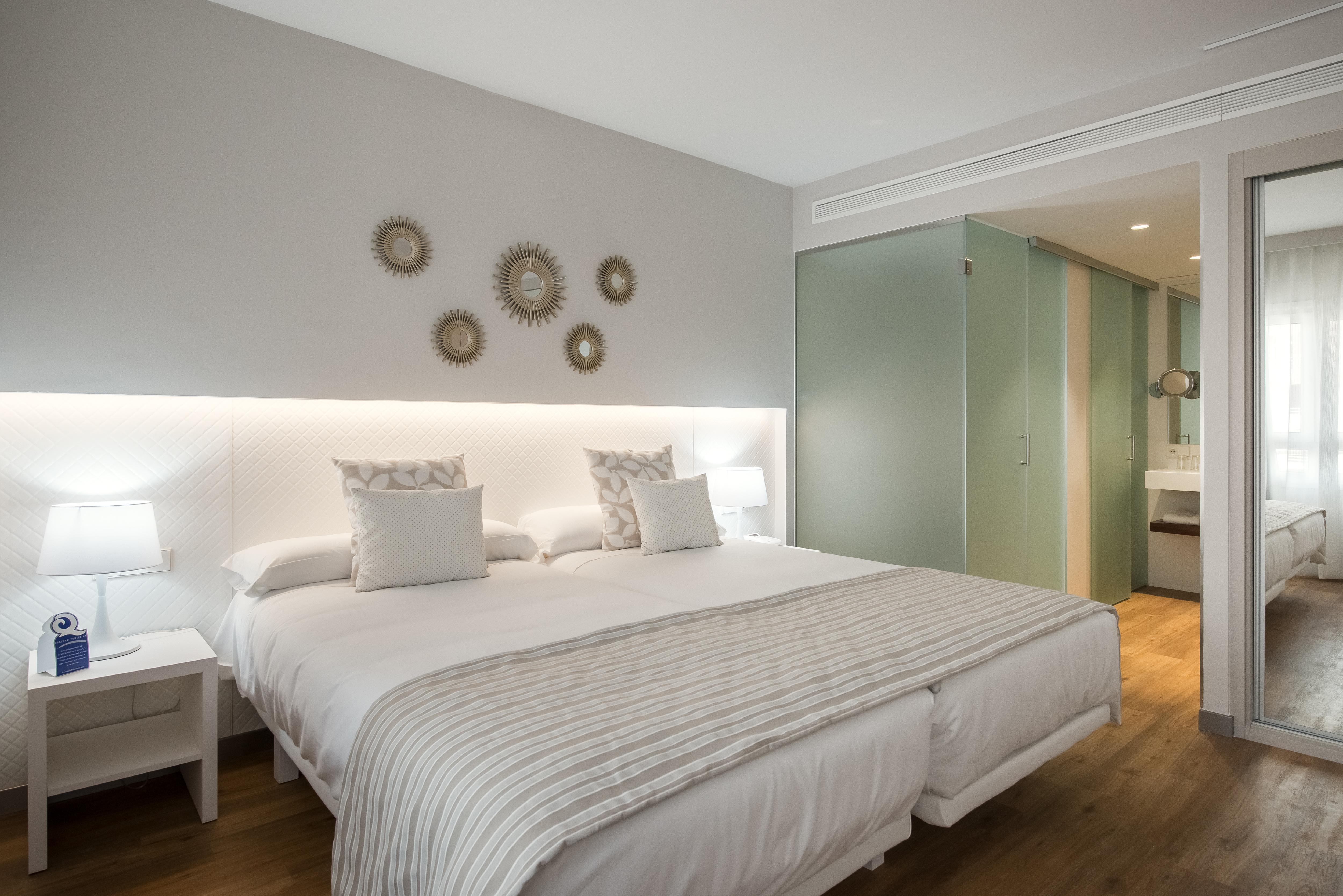 Nova & Golf Hotel 4*