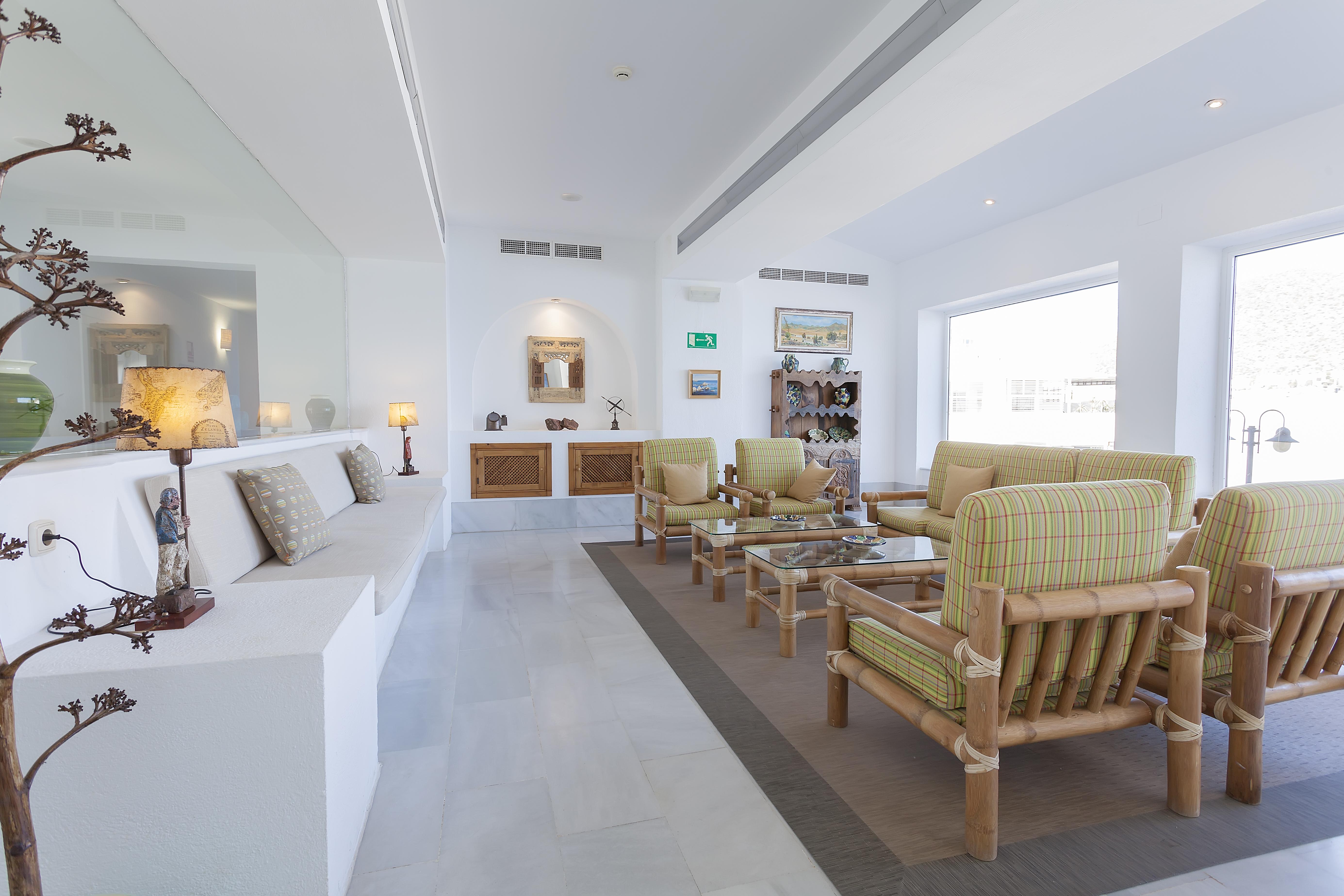 Dona Pakyta Hotel 4*