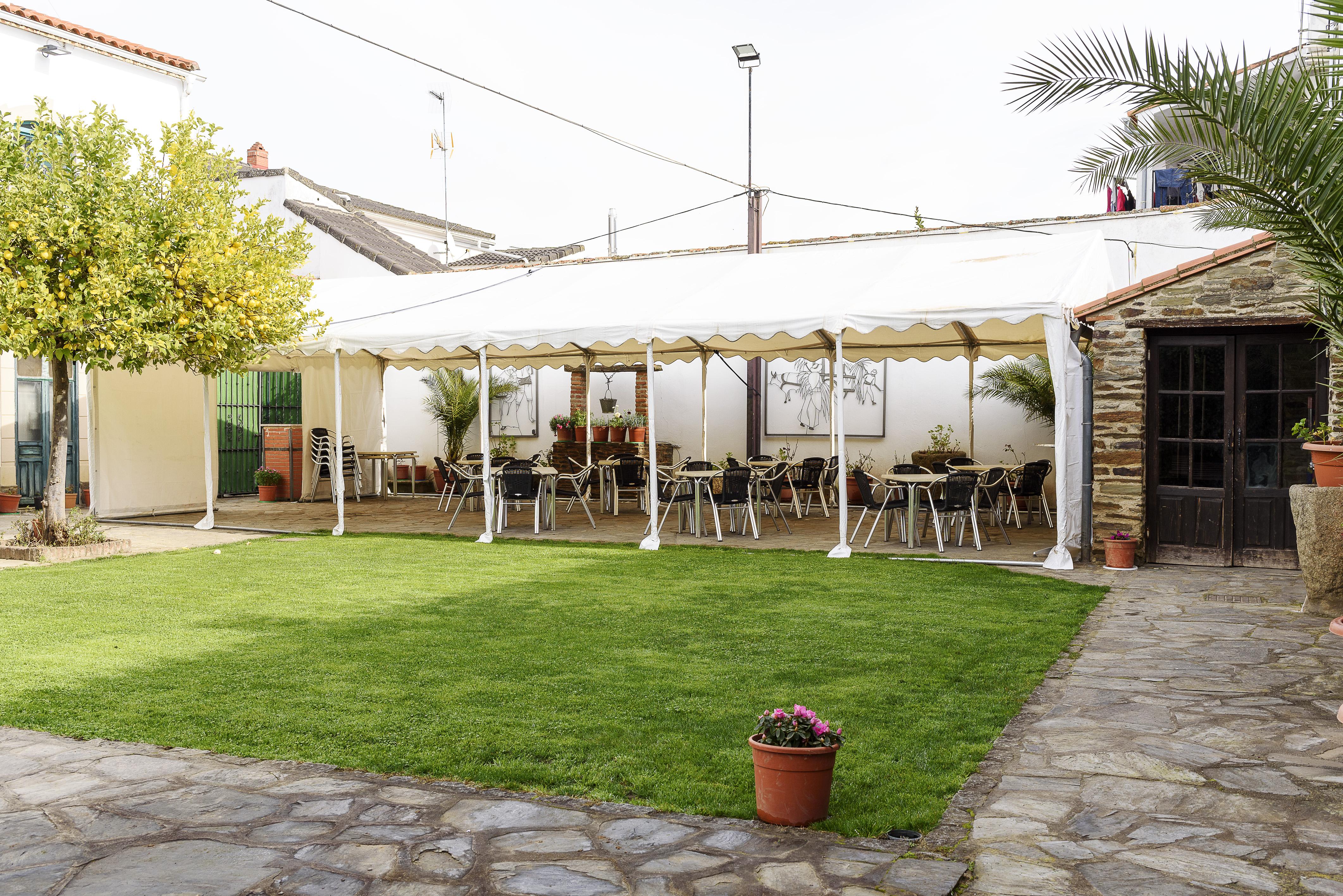 Hospedium Rural Soterrana Hotel