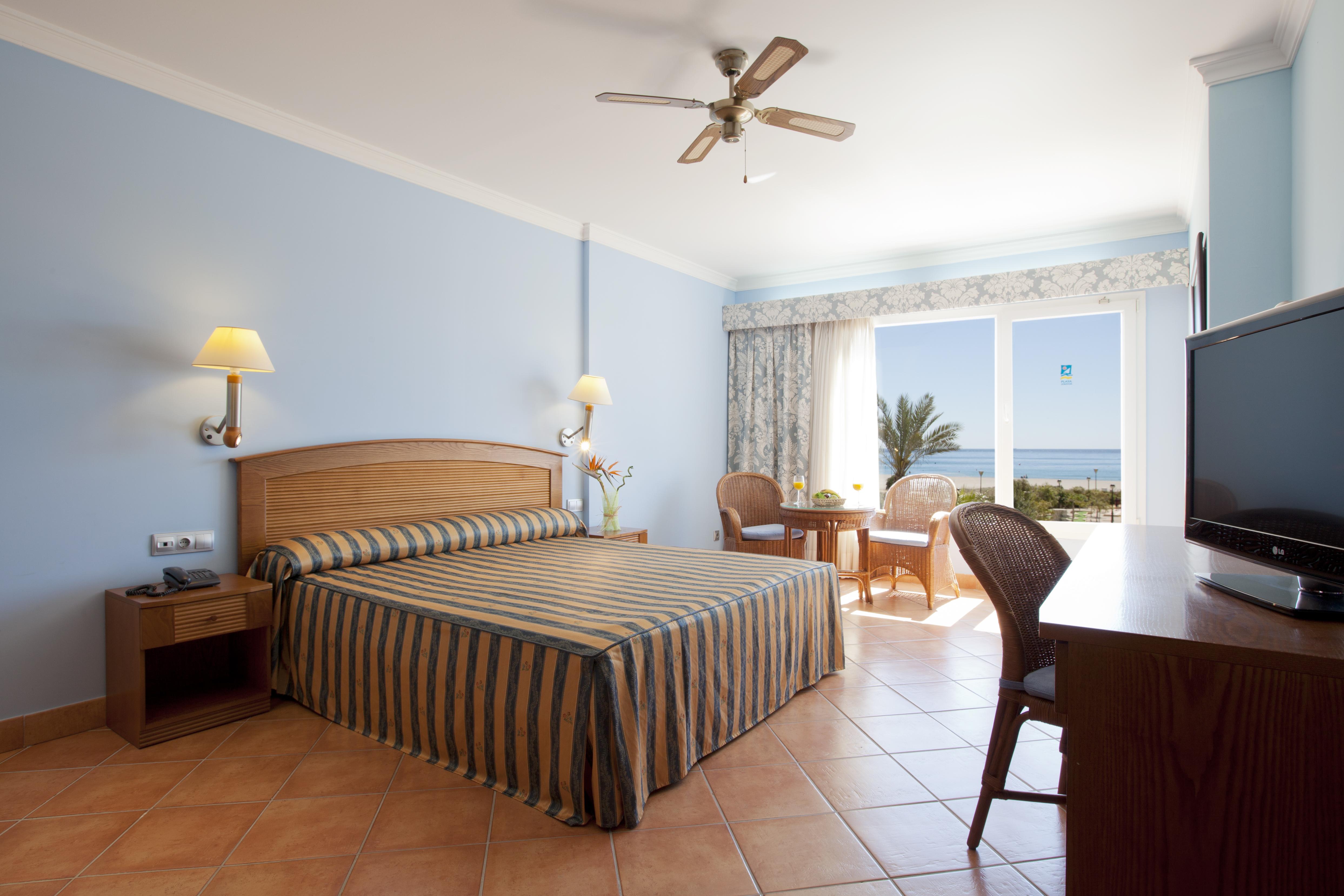 Playazimbali Hotel 4*