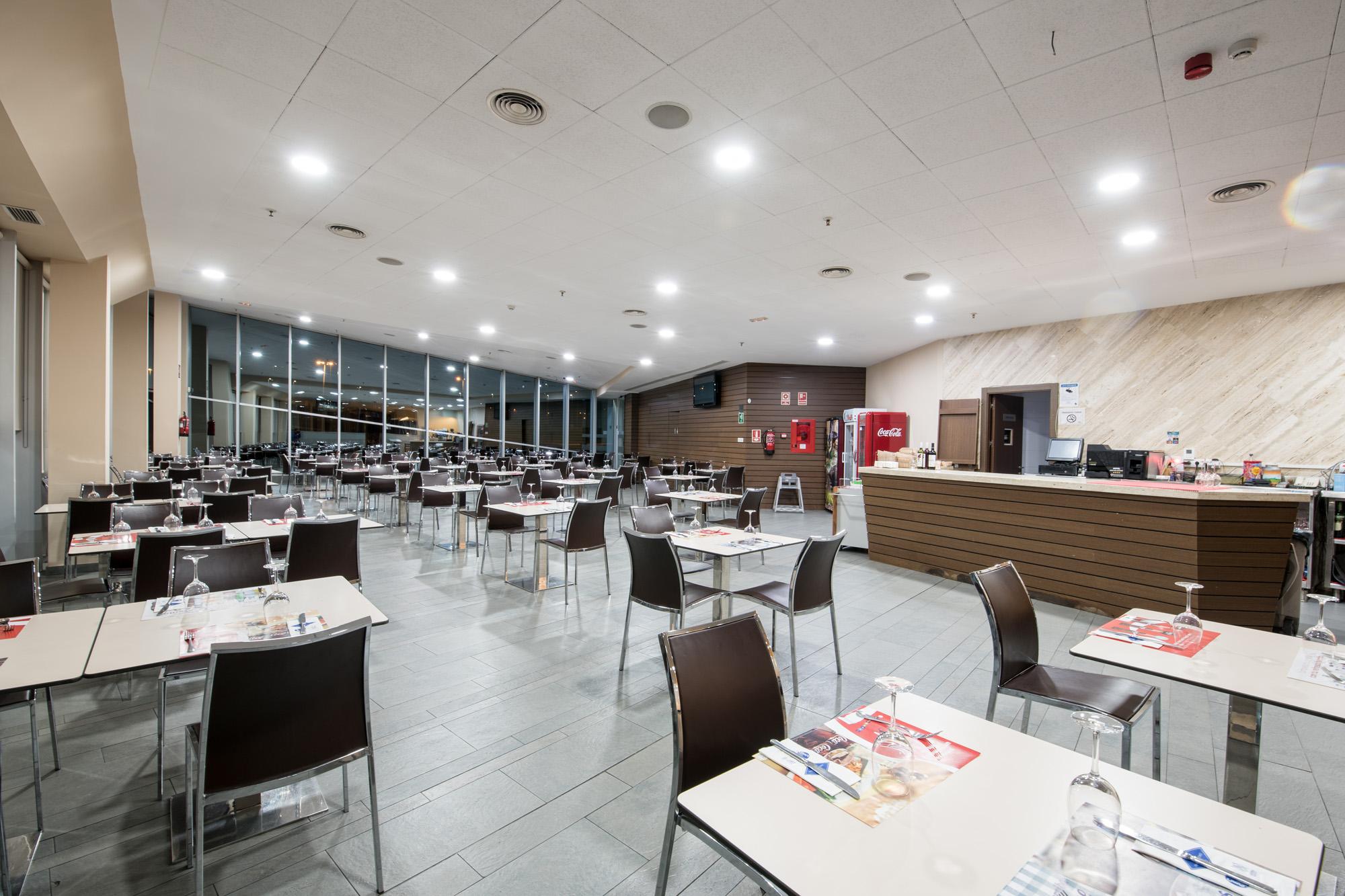 Hotel Arva Abad San Antonio Leon
