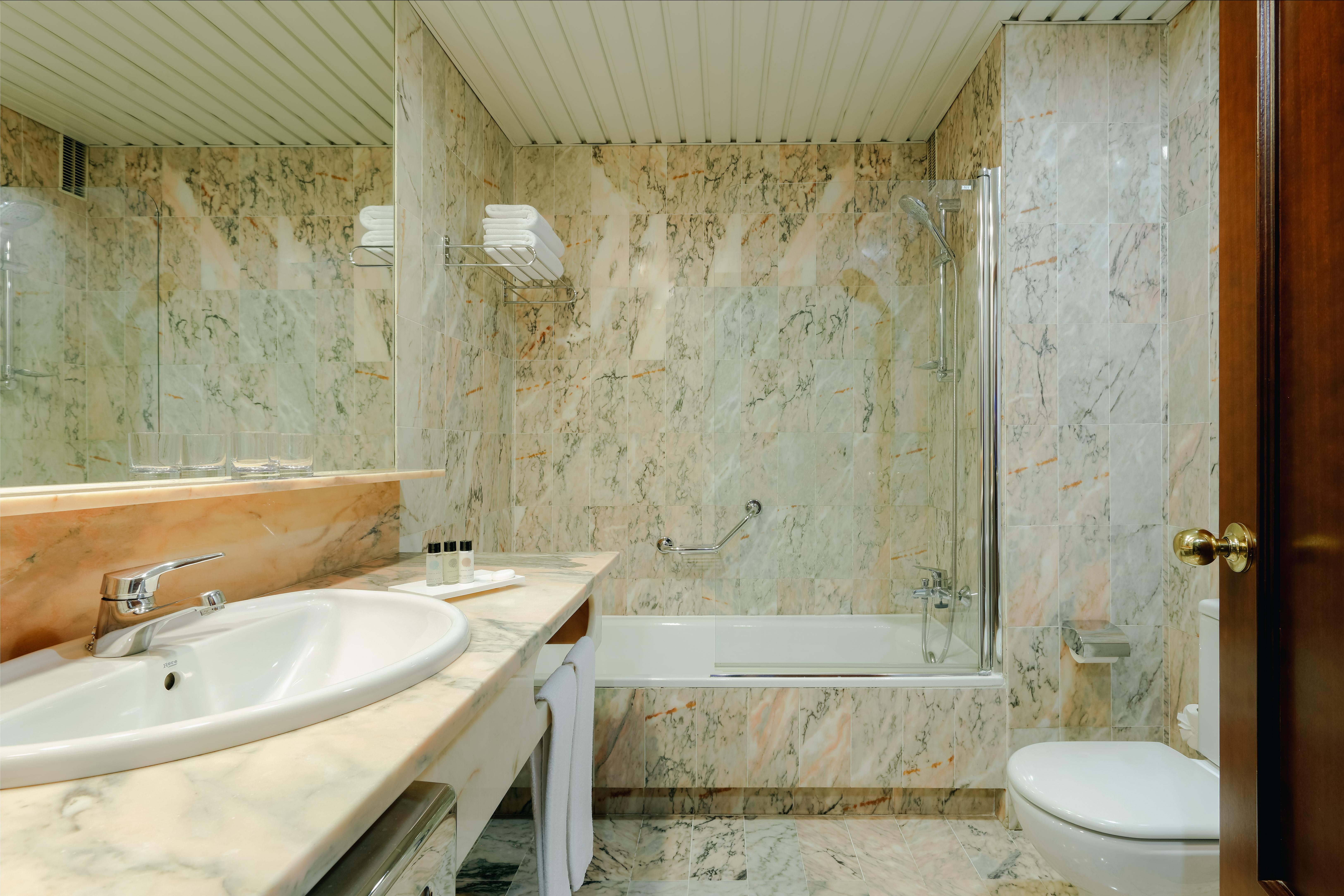 Hesperia Hotel 4*