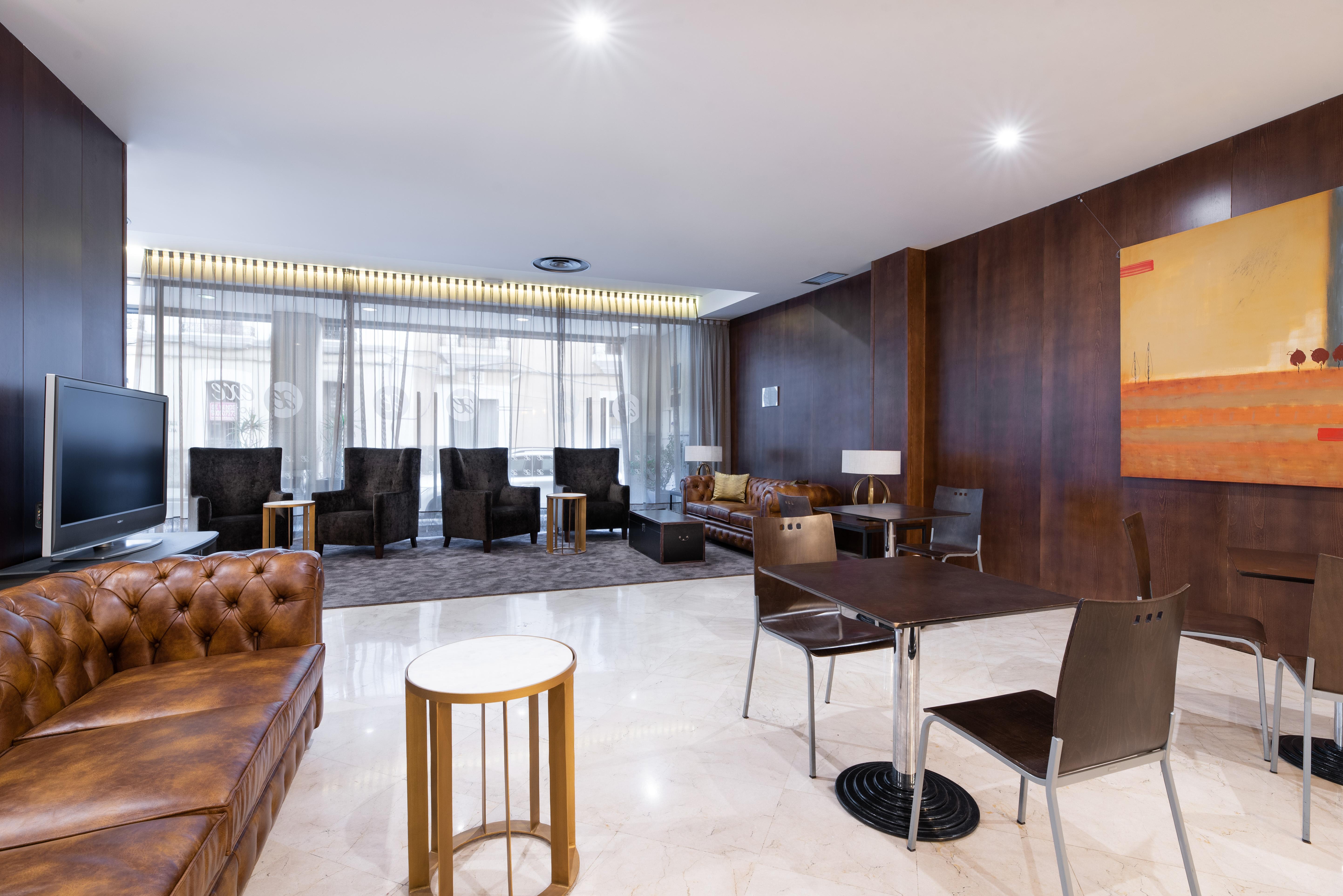 Hotel Exe Agora