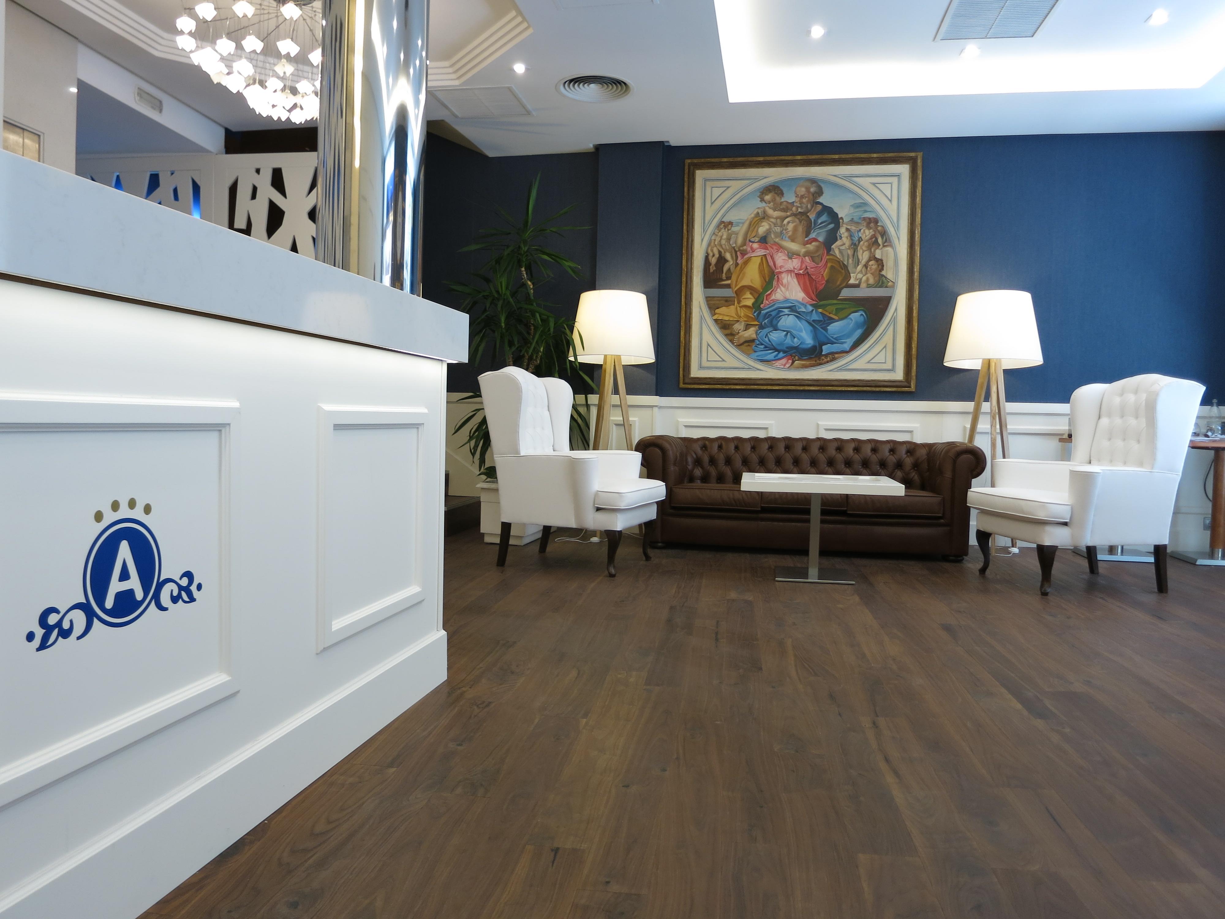 Boutique Atrio Hotel 4*