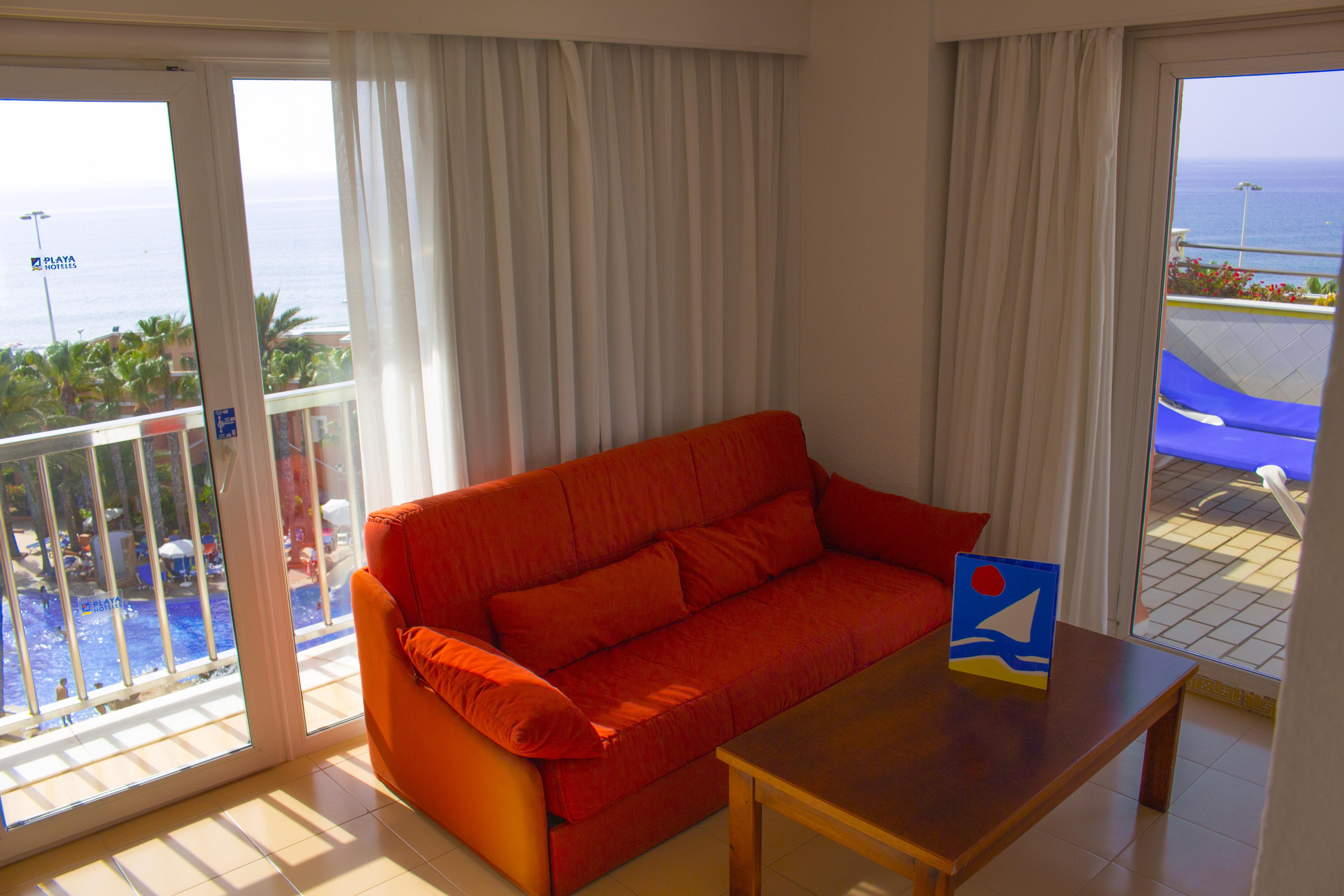 Playacapricho Hotel 4*