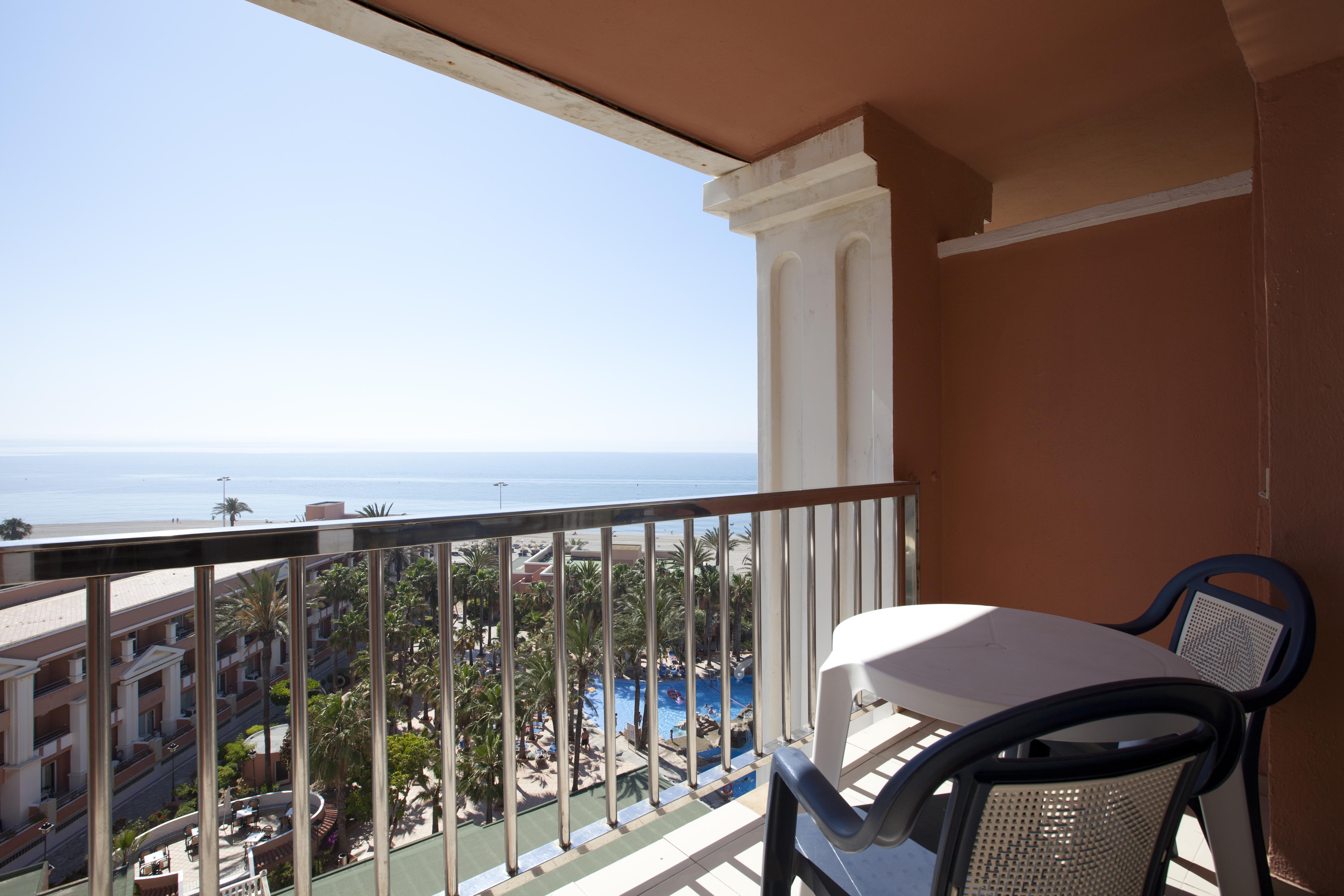 Hotel Playacapricho 4*
