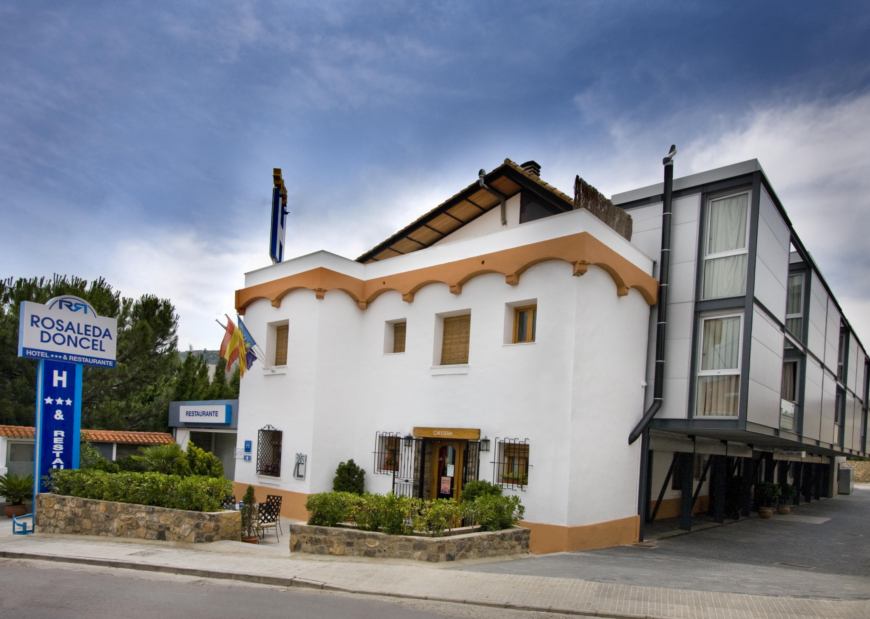 Rosaleda Doncel 3*