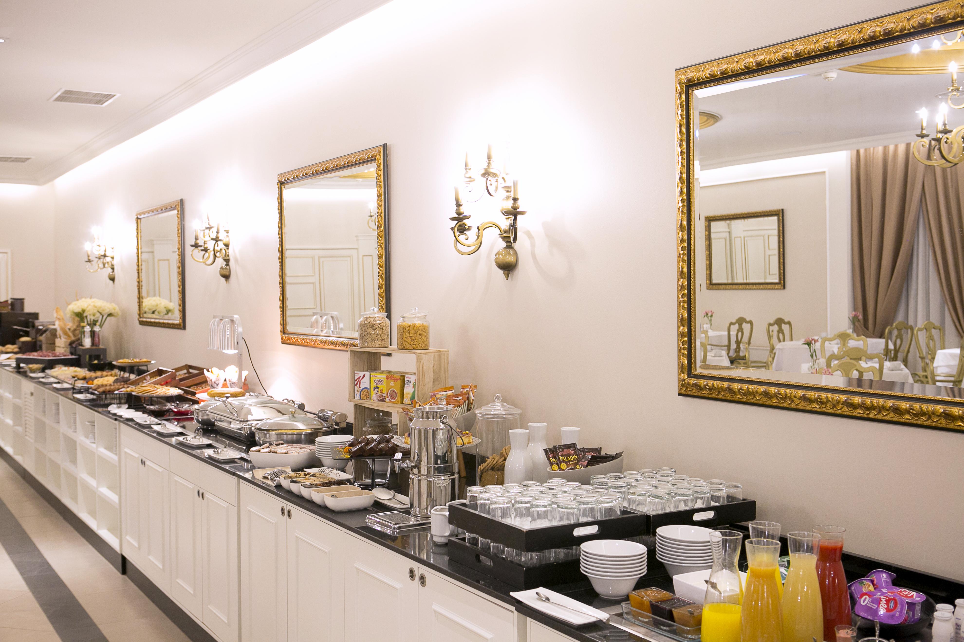 Eurostars De La Reconquista Hotel 5*