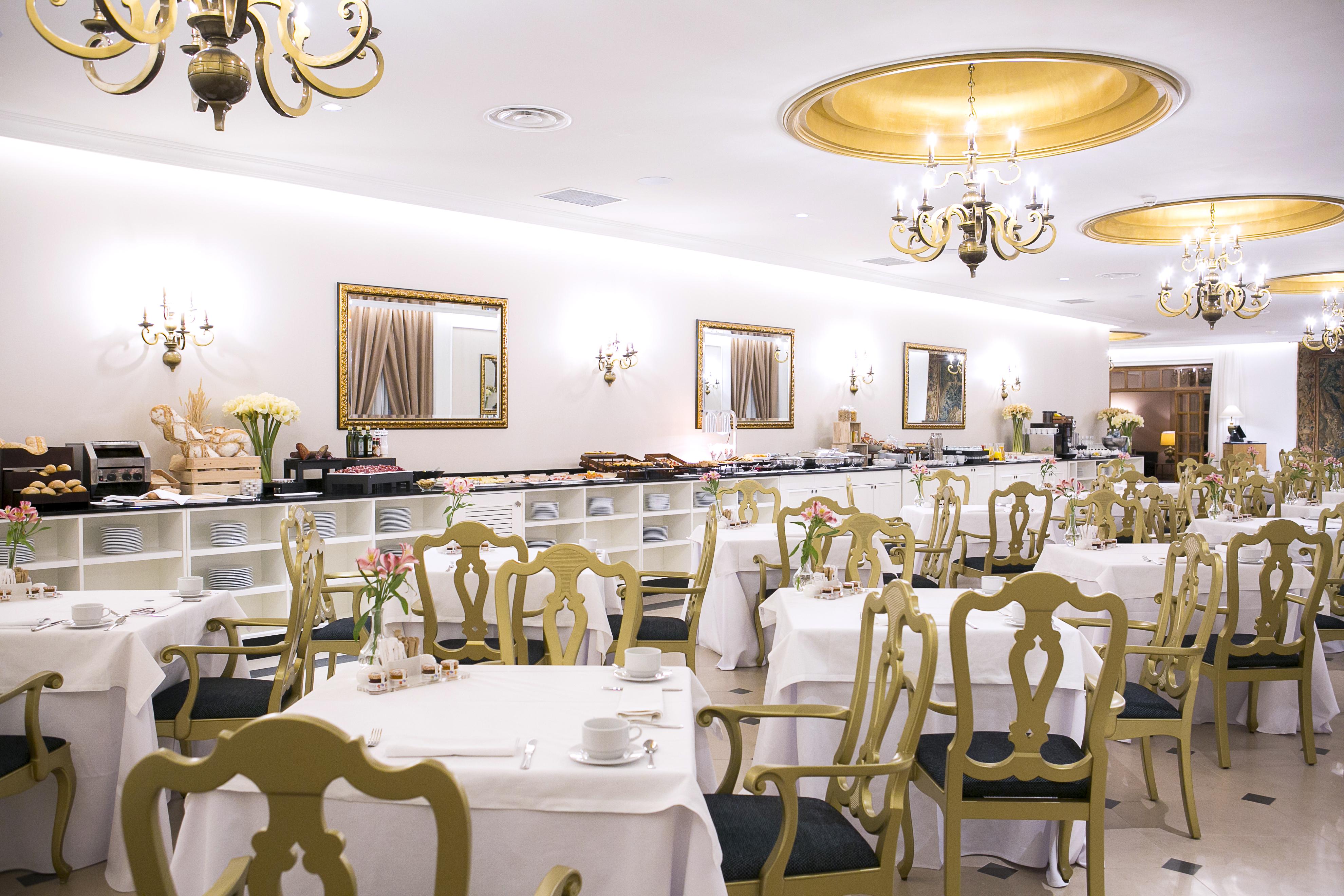 Hotel Eurostars De La Reconquista 5*