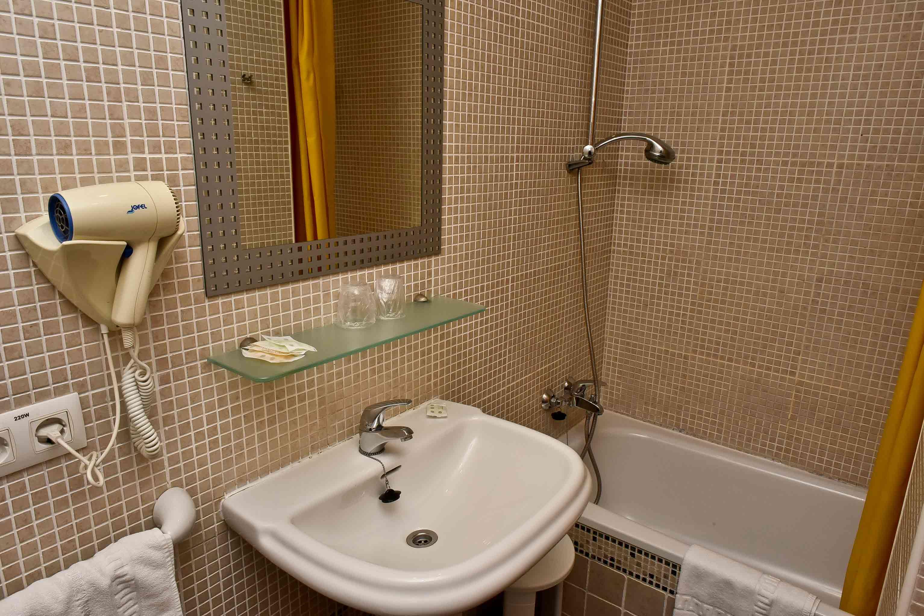 Adsubia Hotel