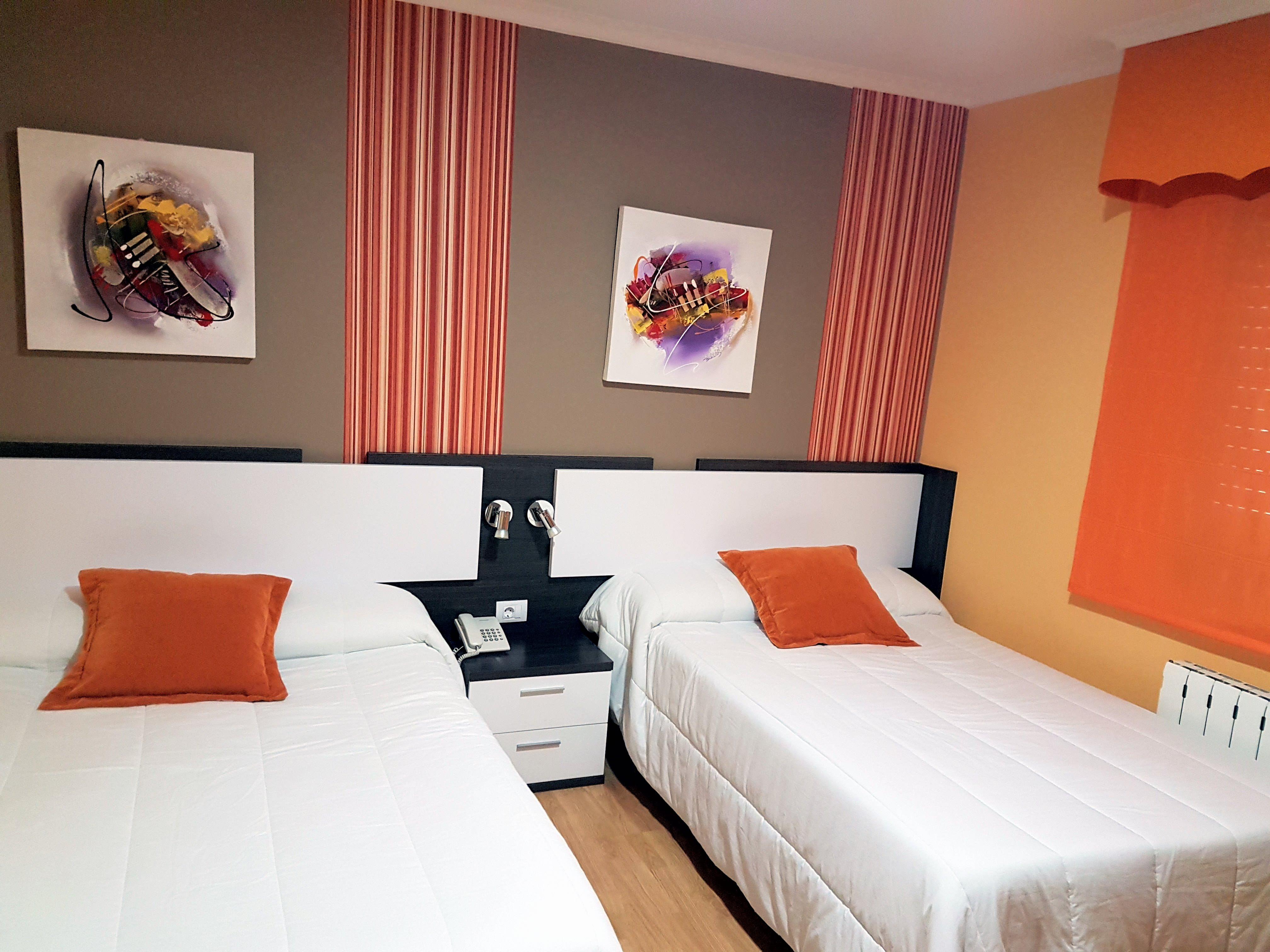 Galatea Hotel 2*