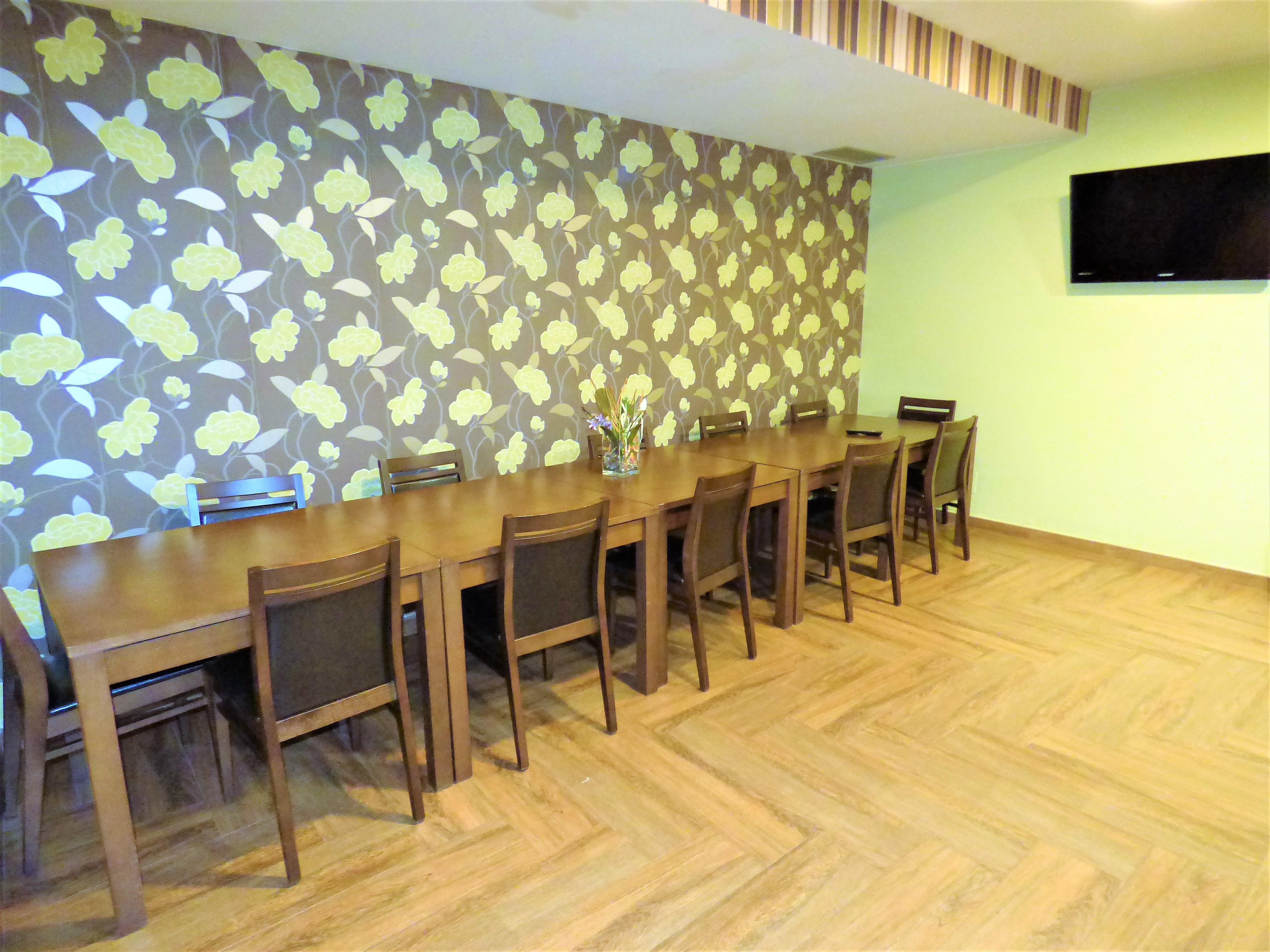 Galatea Hotel 2*