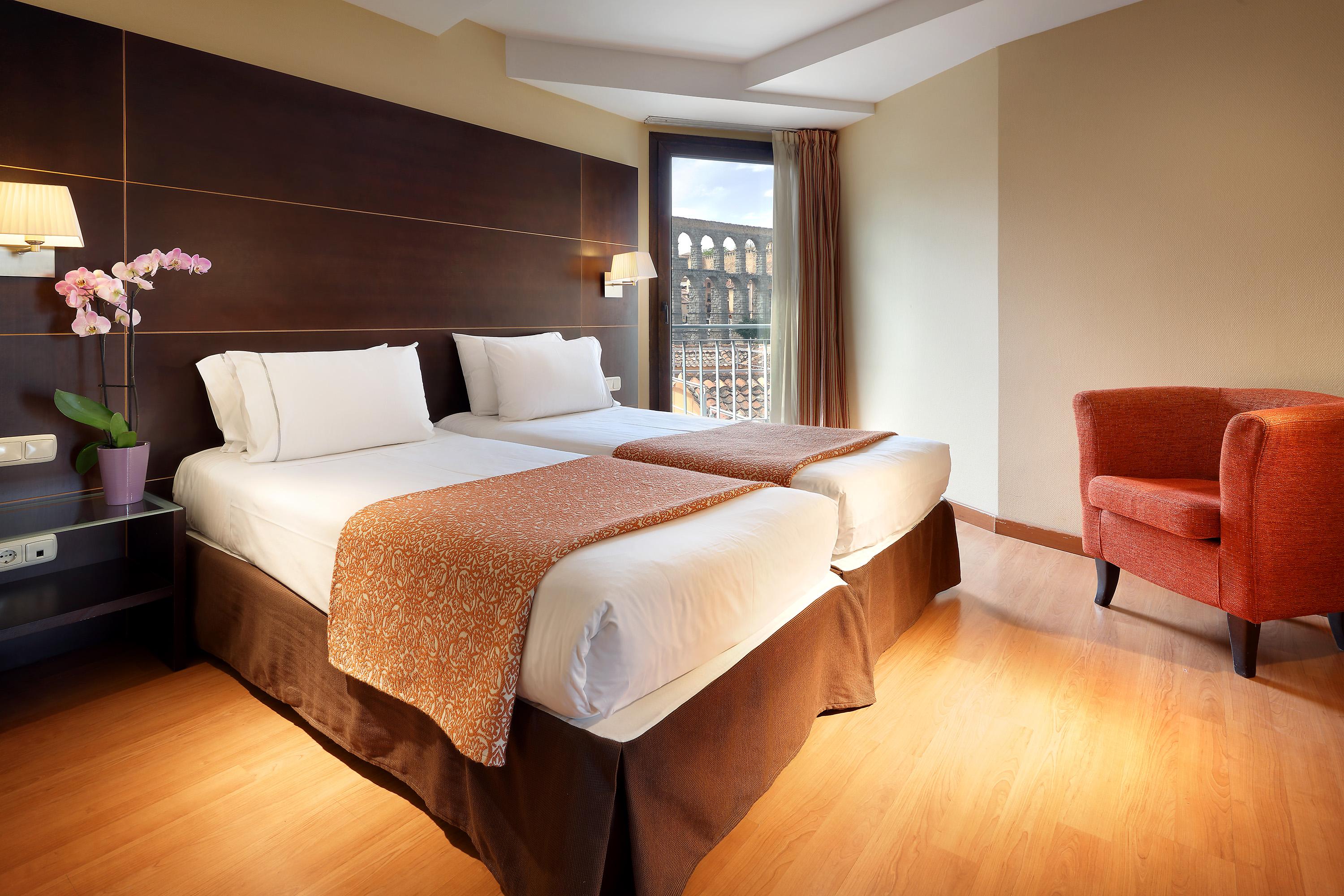 Eurostars Plaza Acueducto Hotel