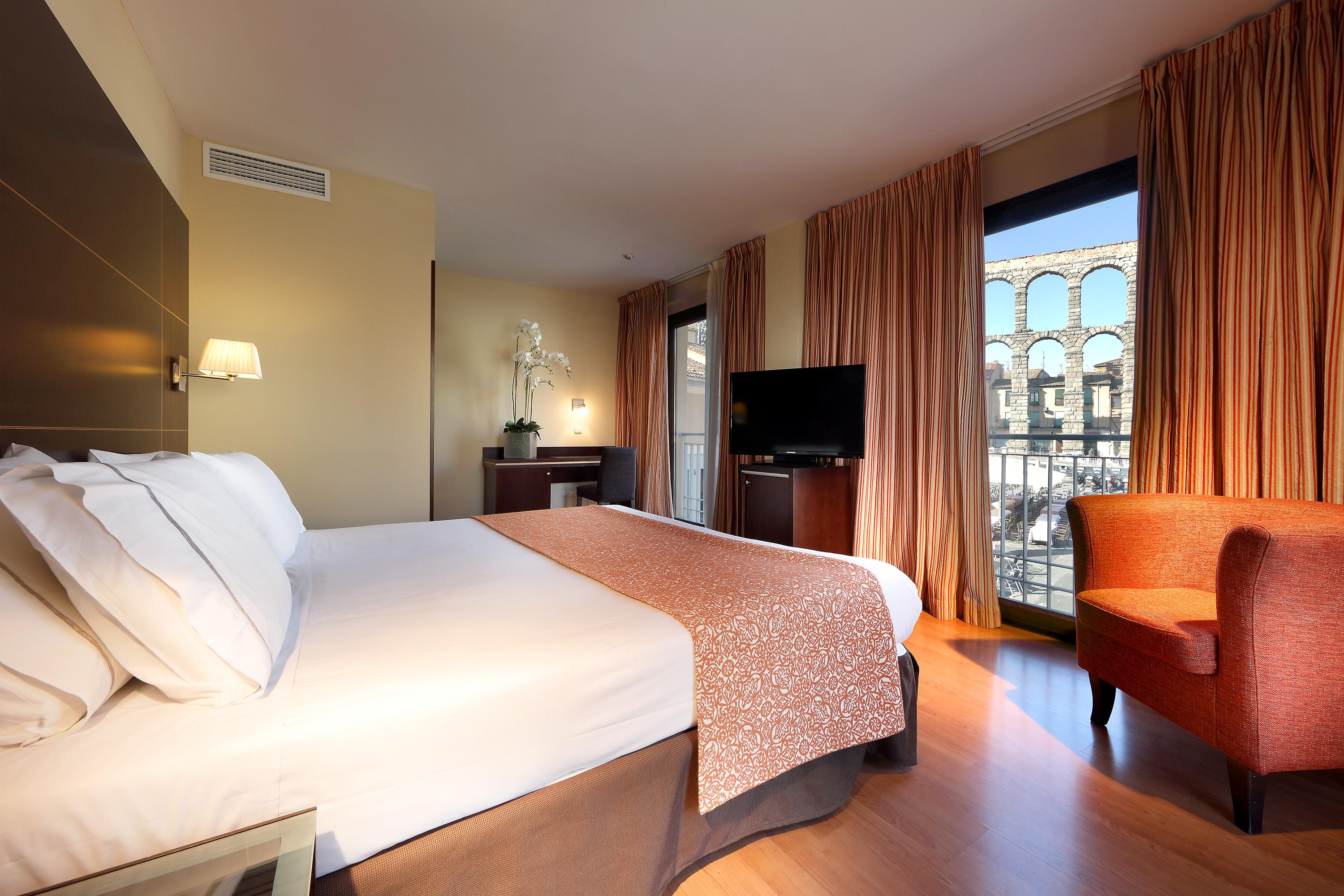 Eurostars Plaza Acueducto Hotel