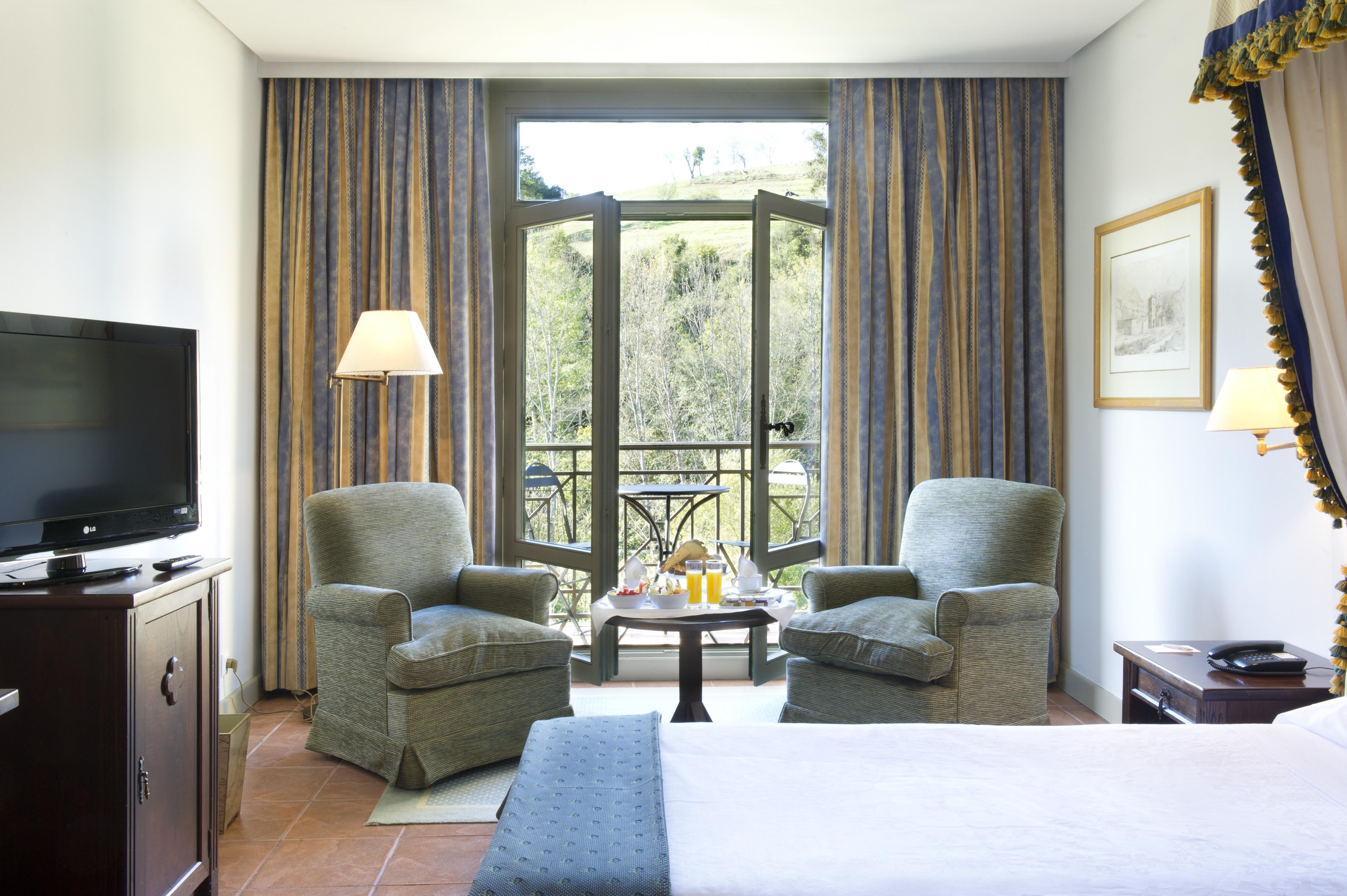 De Cangas De Onís Hotel 4*