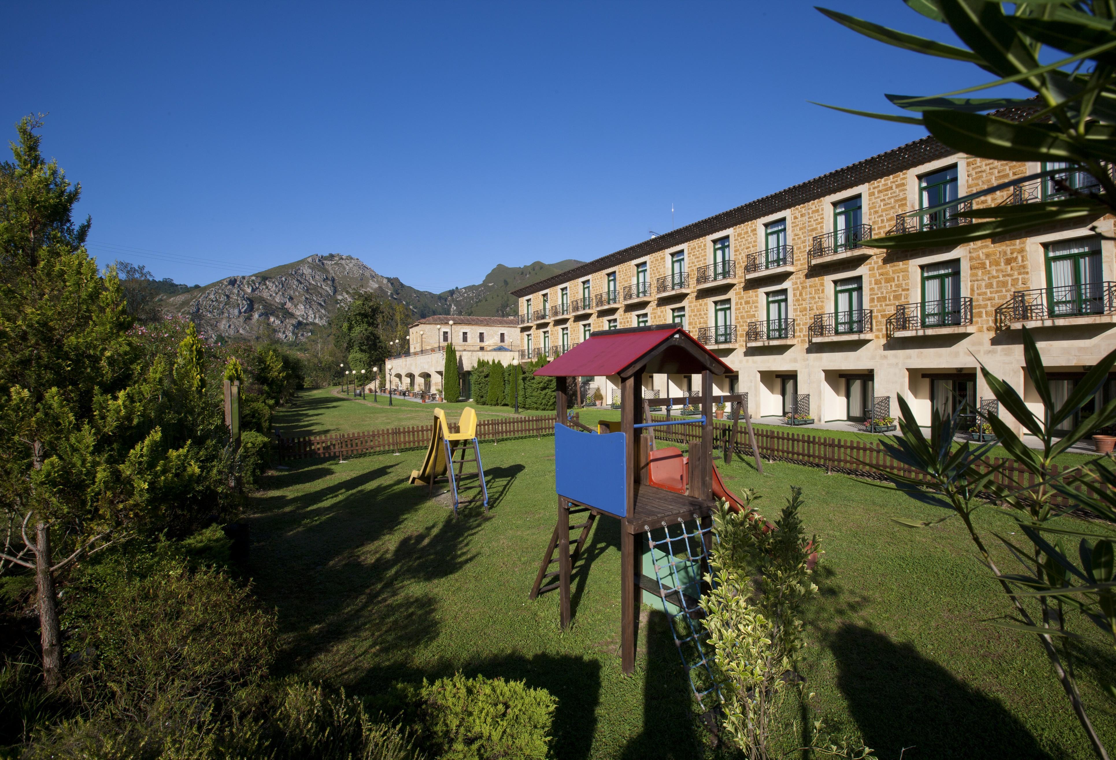 De Cangas De Onís 4*