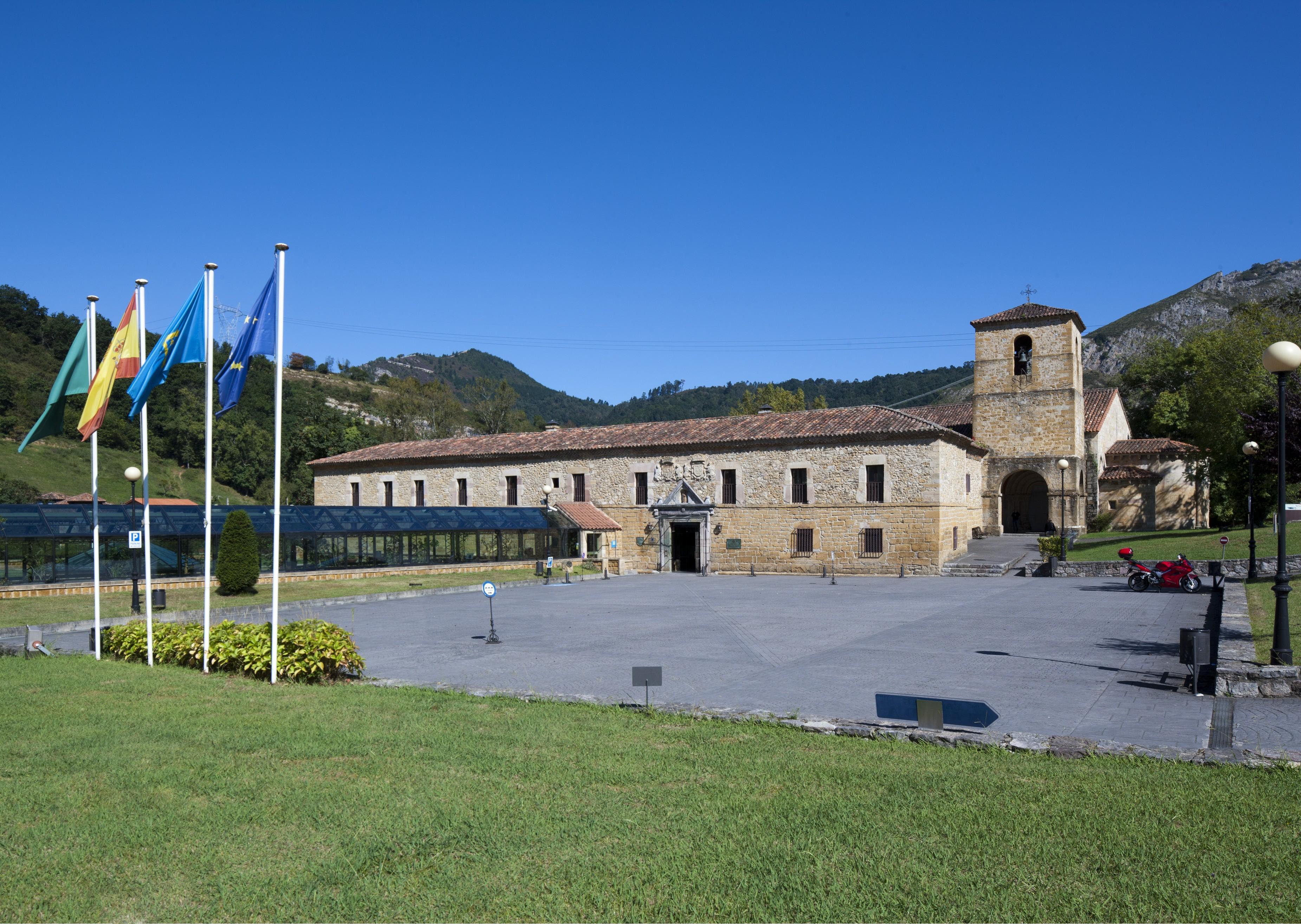 De Cangas De Onís Hotel
