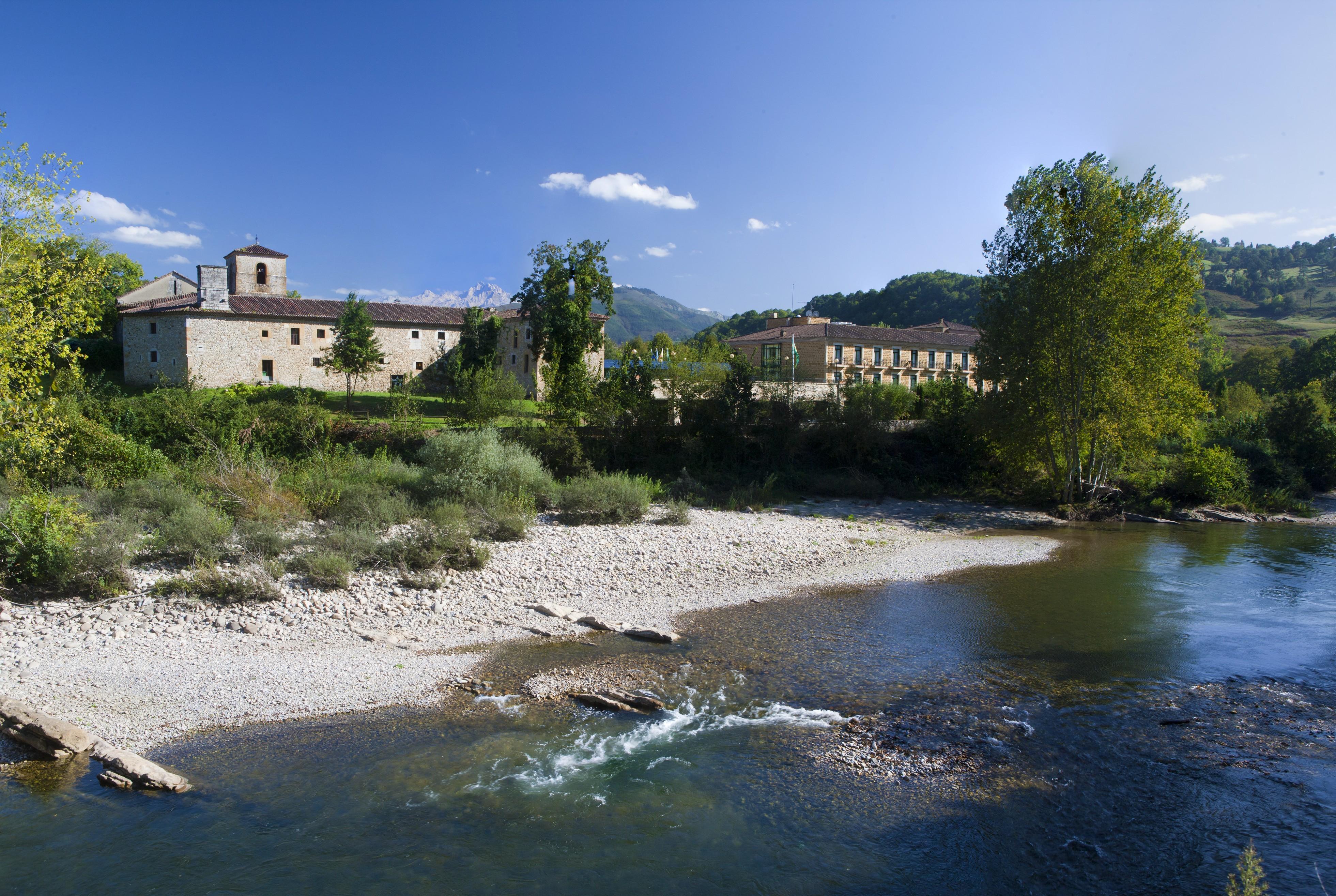 De Cangas De Onís