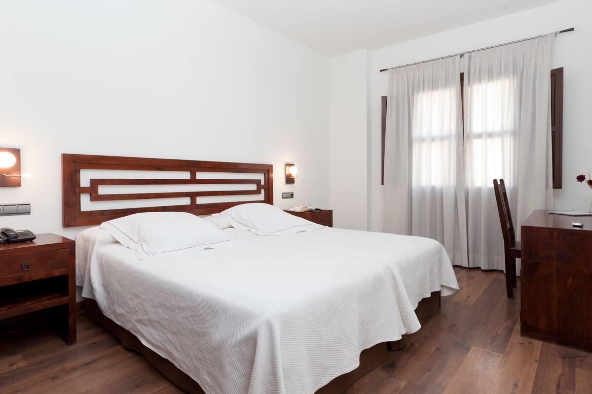 Hotel Casa Del Trigo 4*